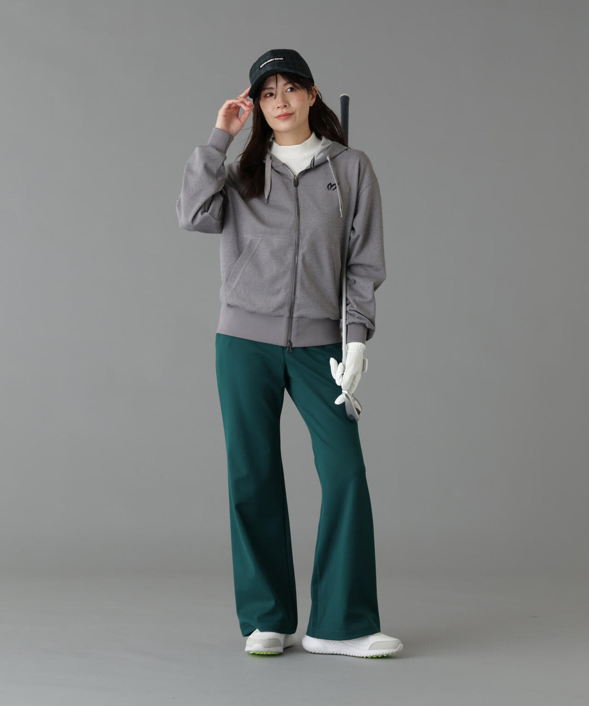 Height : 160 Bust : 80 Waist : 58 Hips : 83 着用サイズ:1