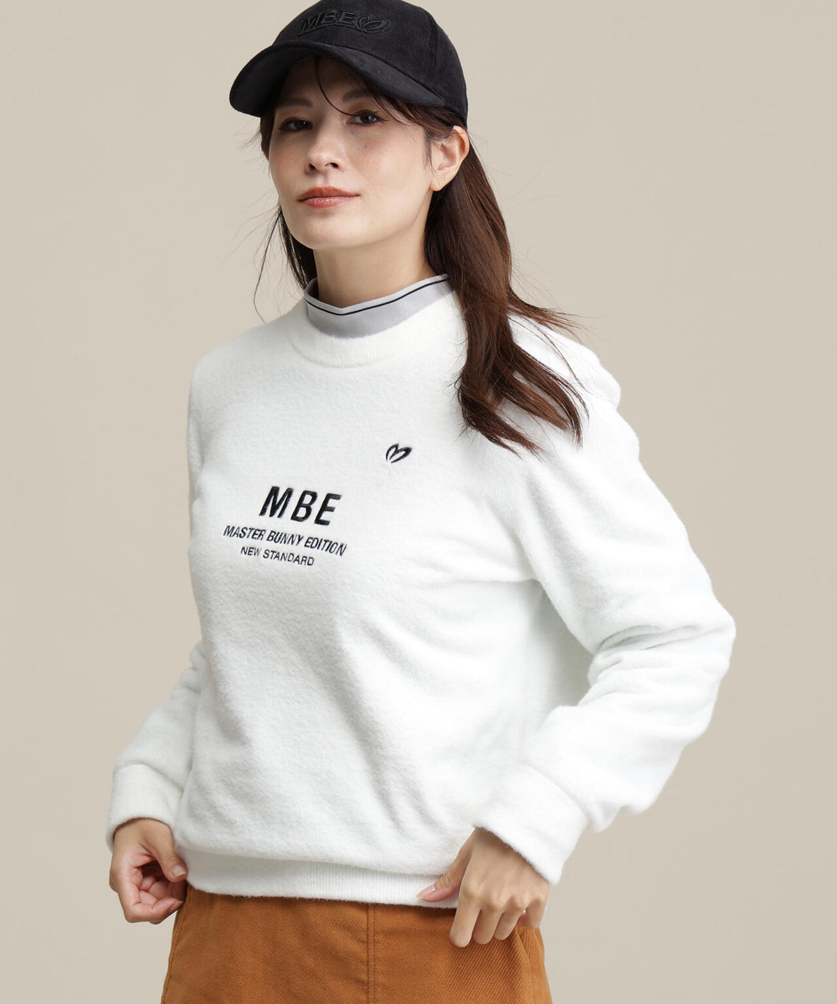 ナイロンフェザーニットクルーネックプルオーバー (WOMENS)