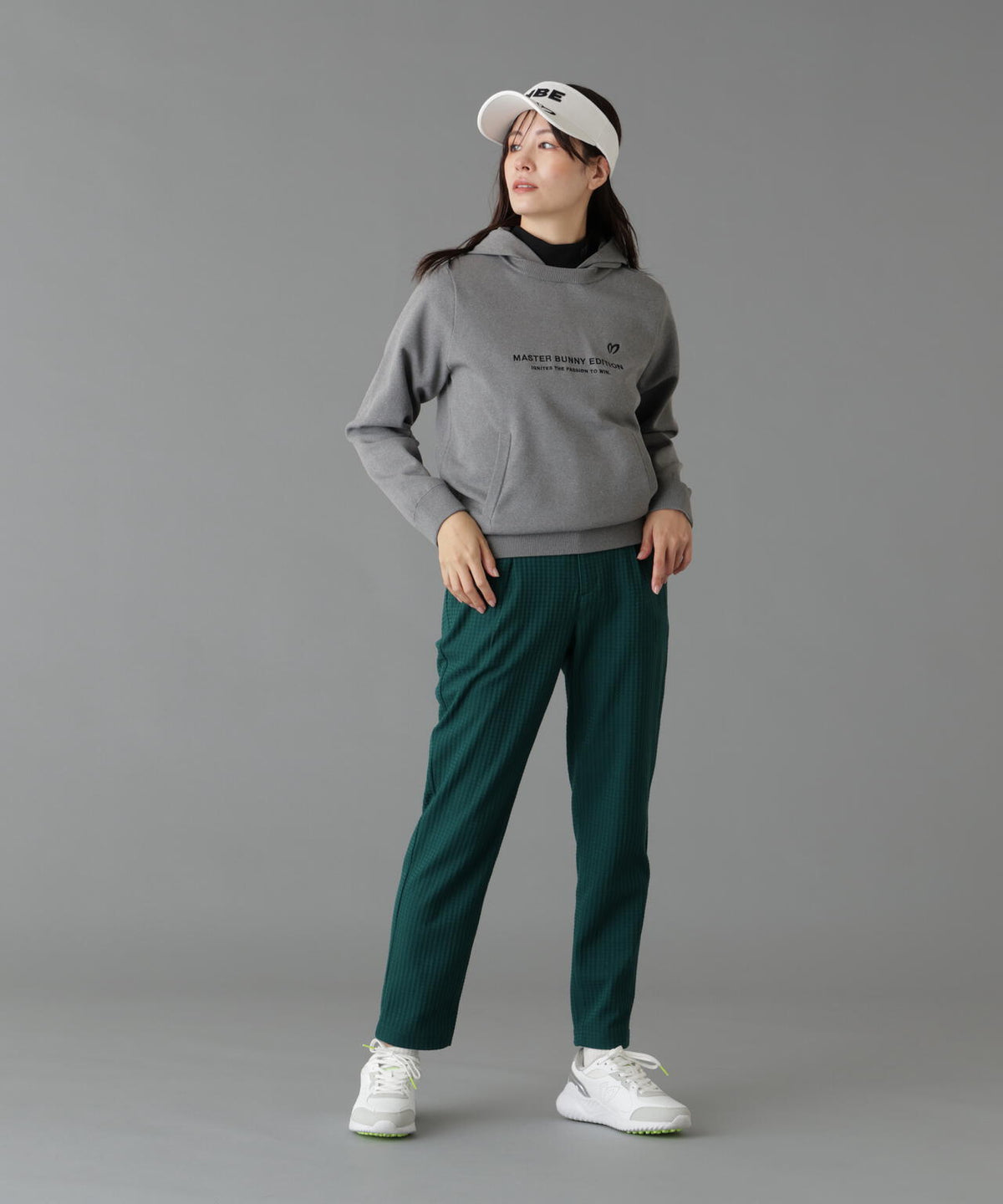 Height : 160 Bust : 80 Waist : 58 Hips : 83 着用サイズ:1