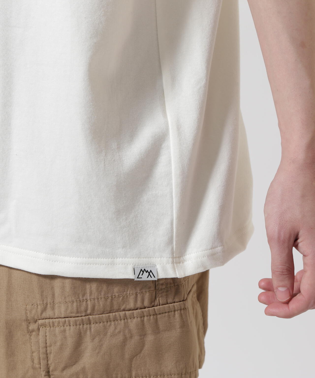CMF OUTDOOR GARMENT 別注 CMF LOGO TEE