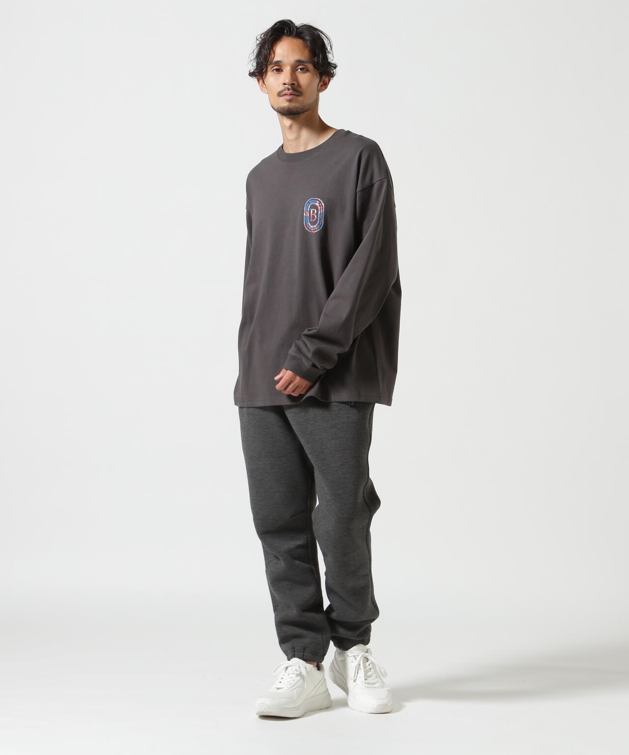 B omnivore/ビーオムニボー L/S FLOCKY LOGO