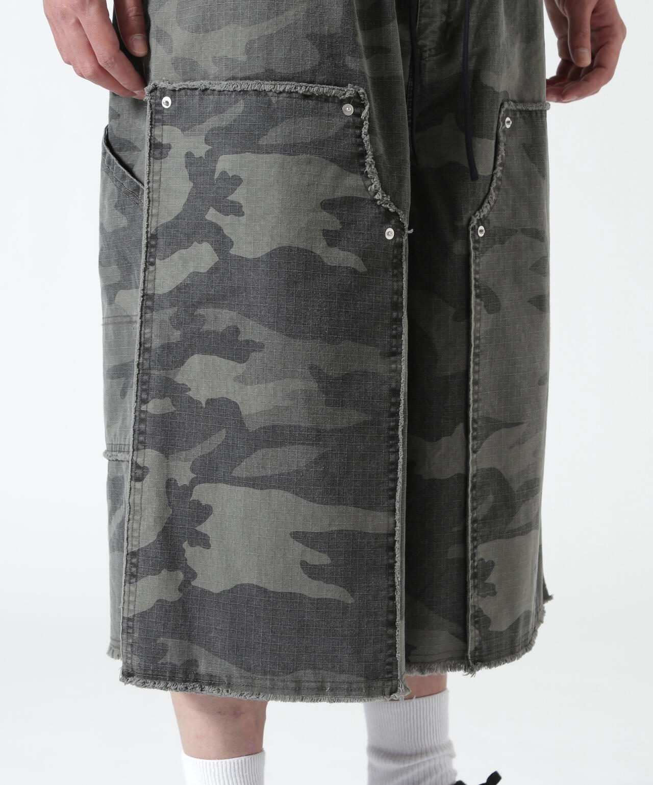 B omnivore/ビーオムニボー W KNEE SHORTS RIP STOP ダブルニーショーツリップストップ