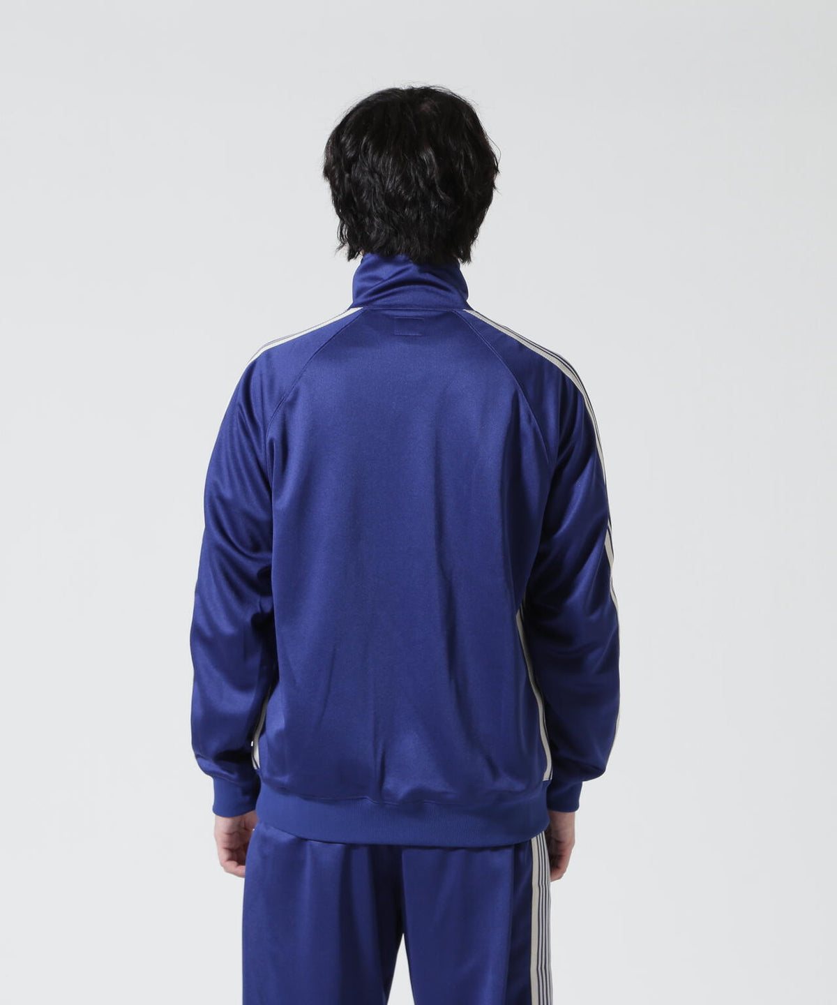 177cm B:81 W:72 H:88 着用サイズ:L