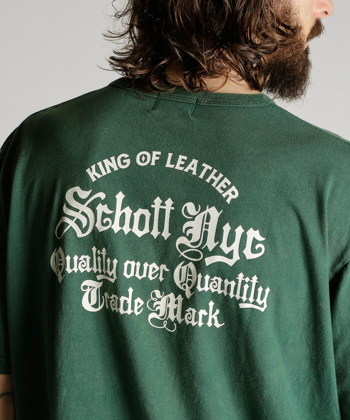 QUALITY OVER QUANTITY T-SHIRT/クオリティ オーバー クアンティティ Tシャツ
