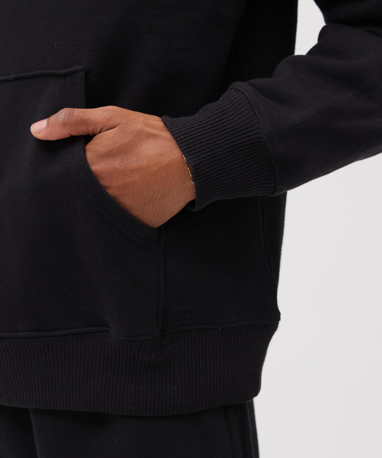 《DAILY/デイリー》PULLOVER SWEAT PARKA LOGO / プルオーバー スウェット パーカー ロゴ / AVIREX