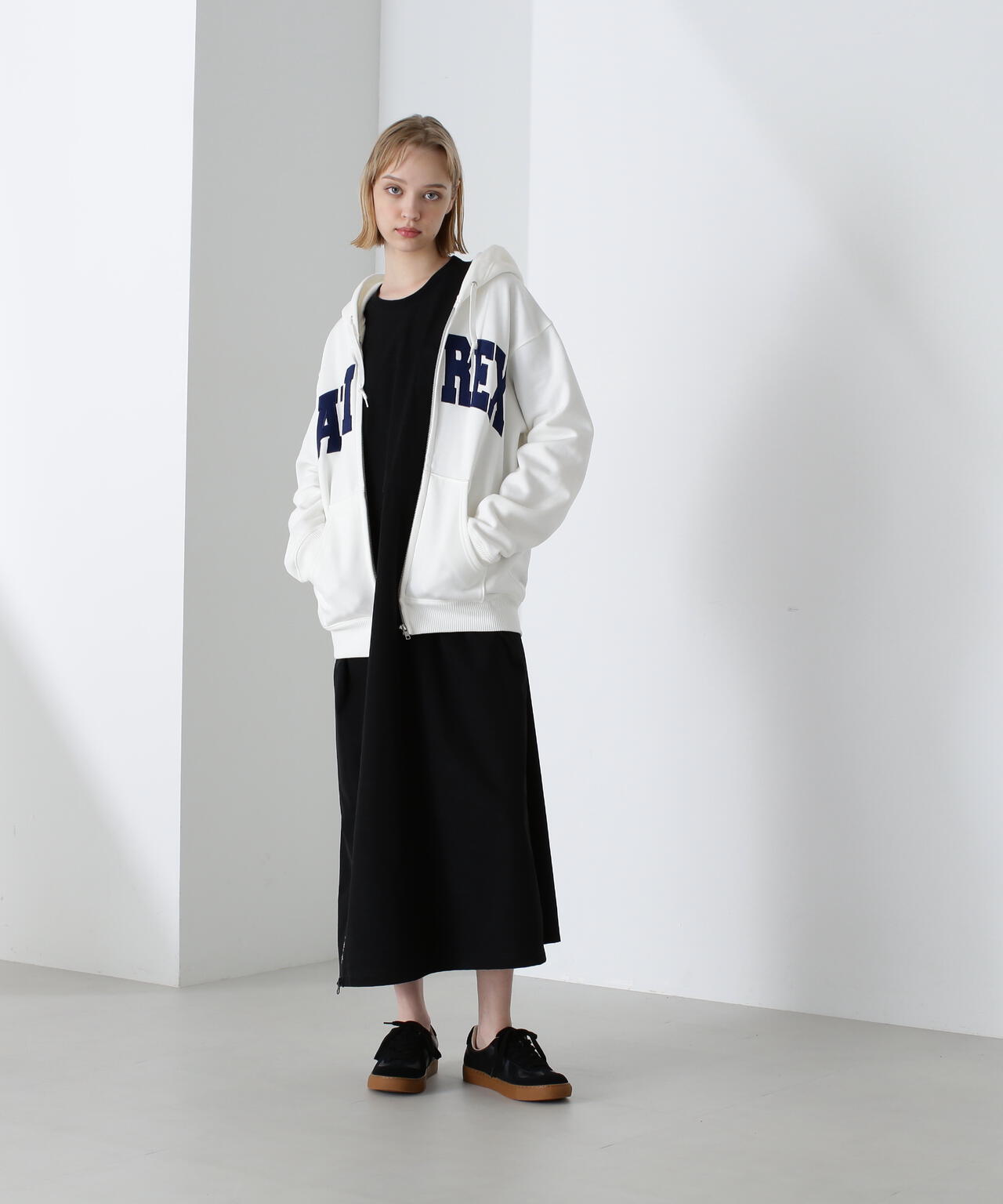 《DAILY/デイリー》ZIP UP SWEAT PARKA LOGO / ジップアップ スウェット パーカー ロゴ / AVIREX /