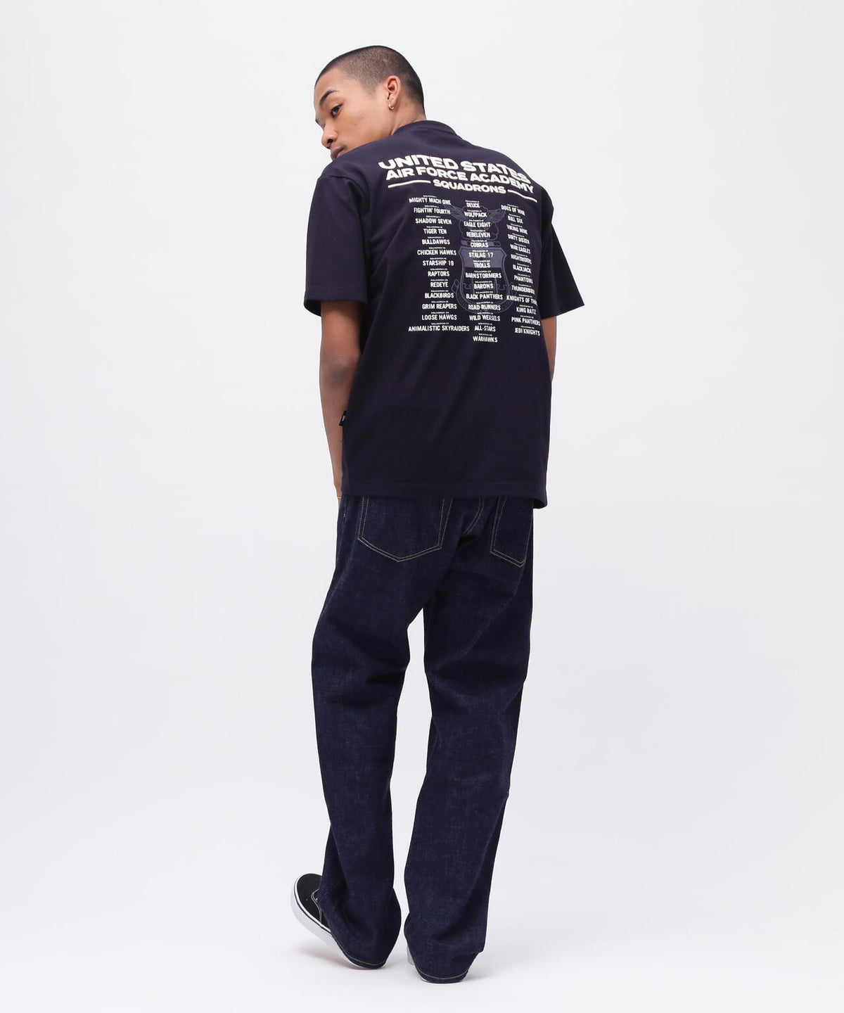 USAFA SQUADRONS EMBROIDERY T-SHIRT / 刺繍 半袖Tシャツ / AVIREX / アヴィレックス