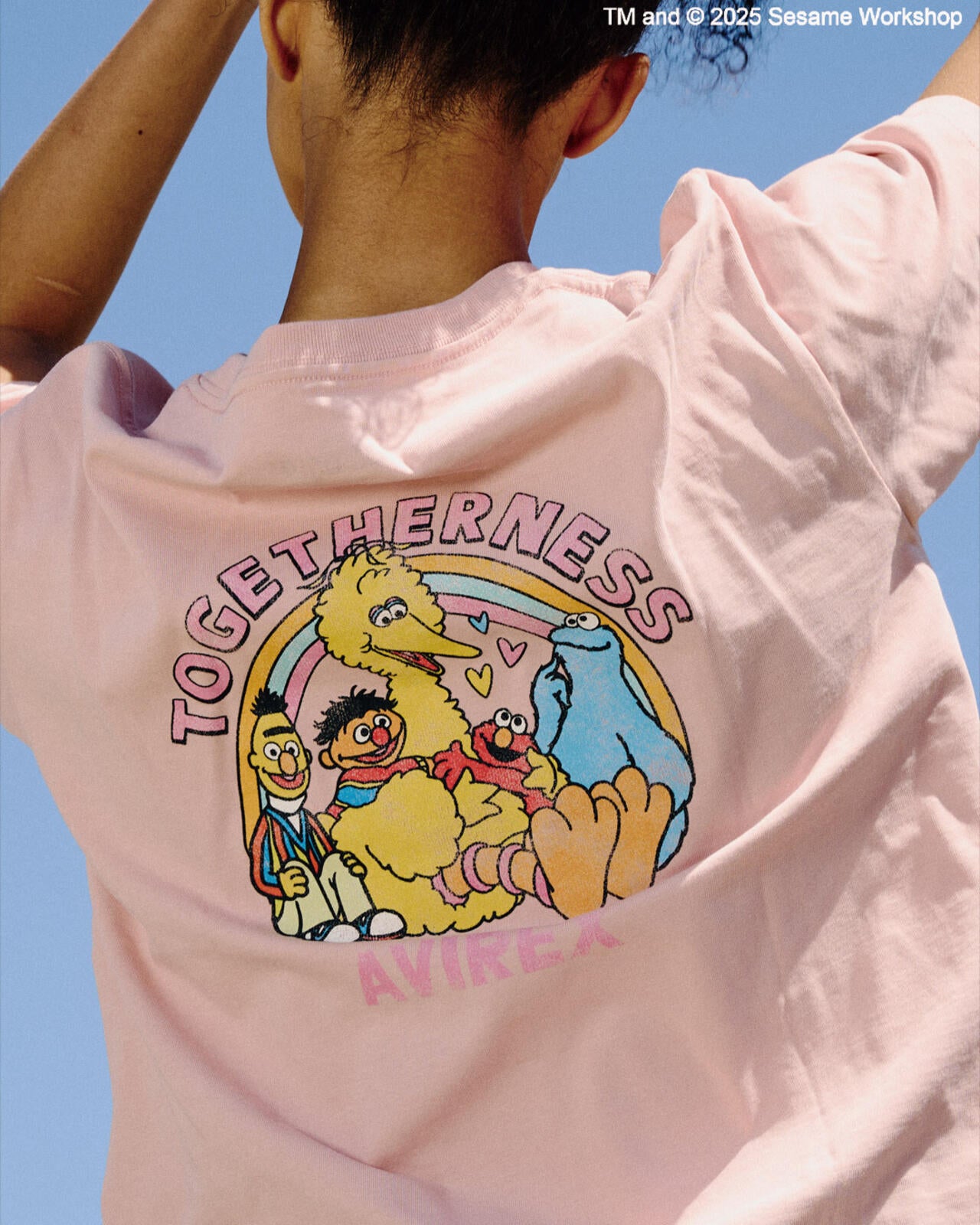 《SESAME STREET meets AVIREX》TOGETHERNESS T-SHIRT