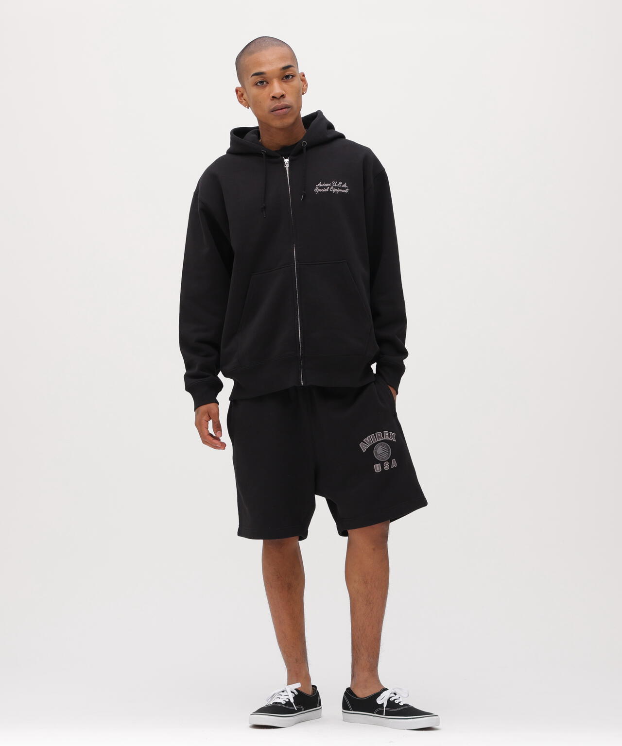 《直営店限定》VARSITY FLAG SWEAT SHORTS