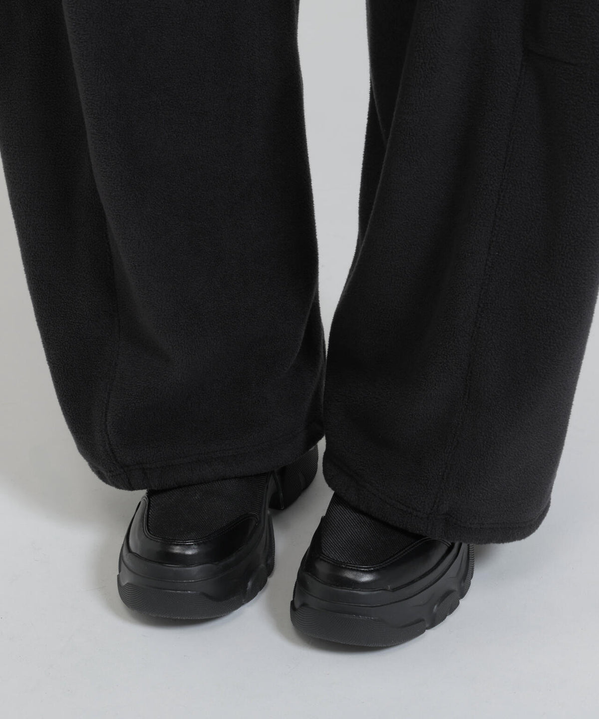 《直営店限定》SIGNATURE FLEECE PANTS
