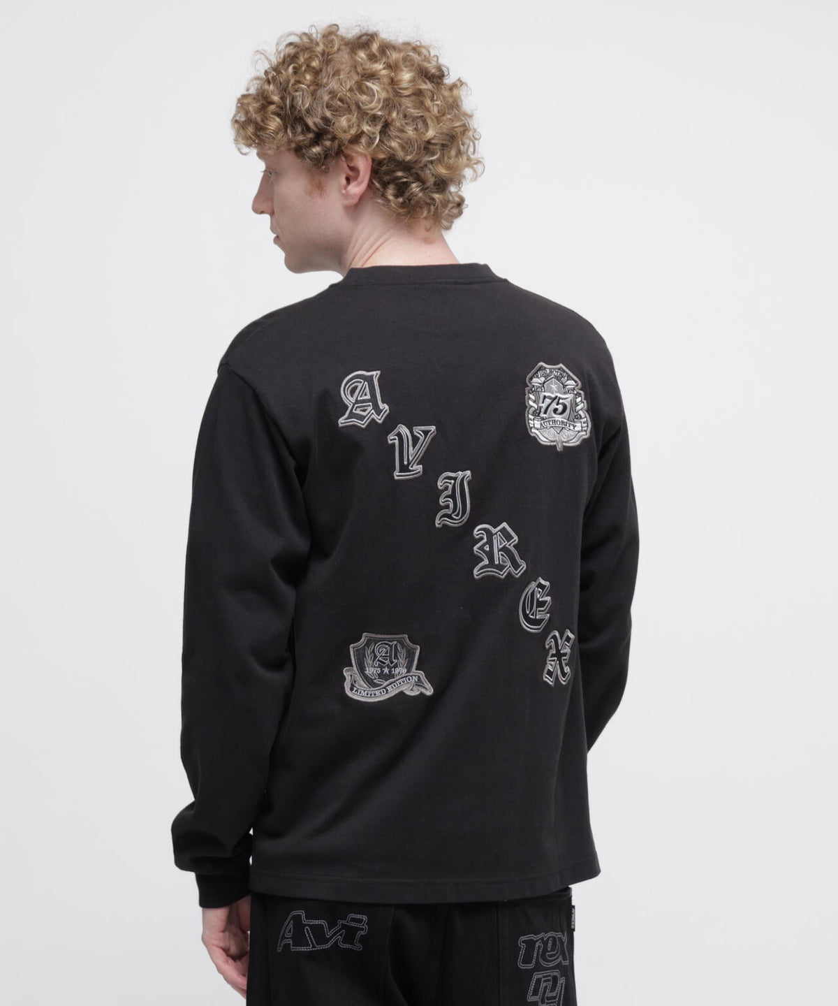 VARSITY L/S T-SHIRT ”SELECTED AUTHORITY”