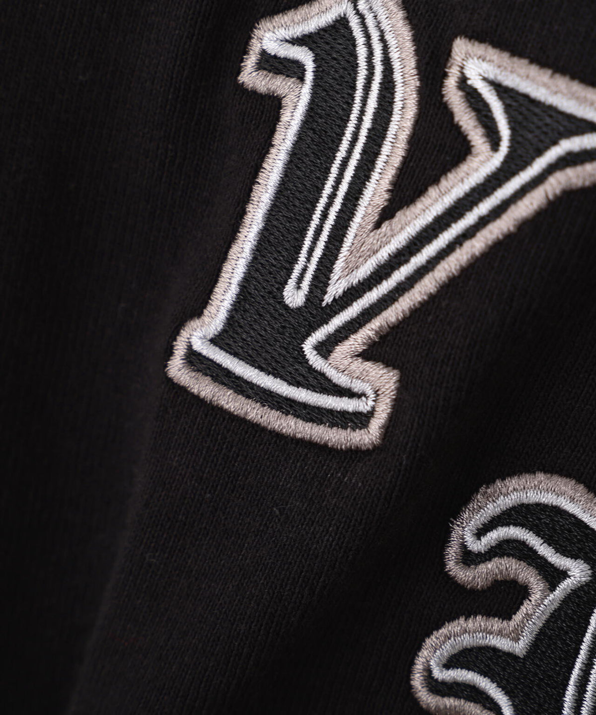 VARSITY L/S T-SHIRT ”SELECTED AUTHORITY”