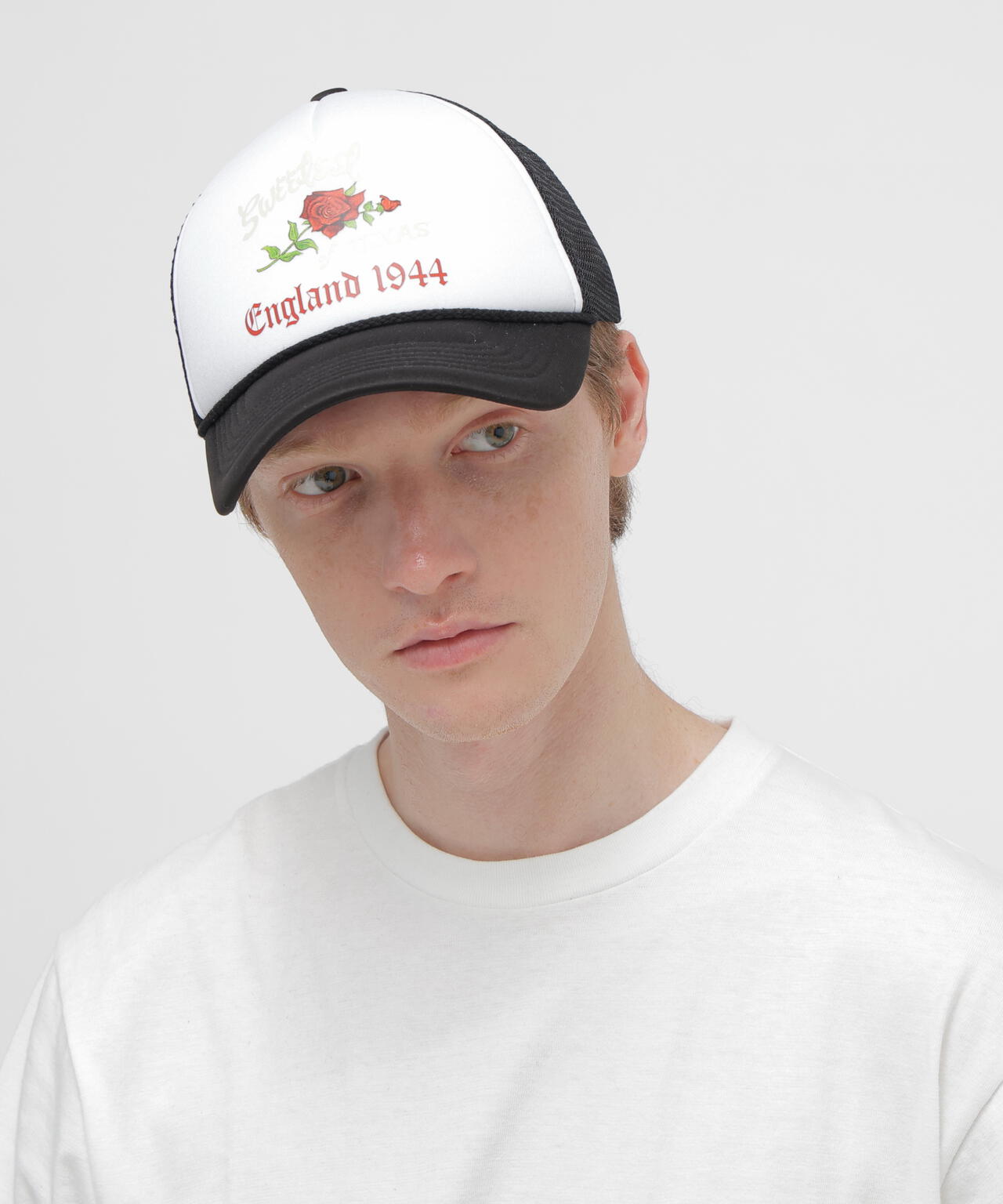 SURPLUS ROSE MOTIF MESH CAP