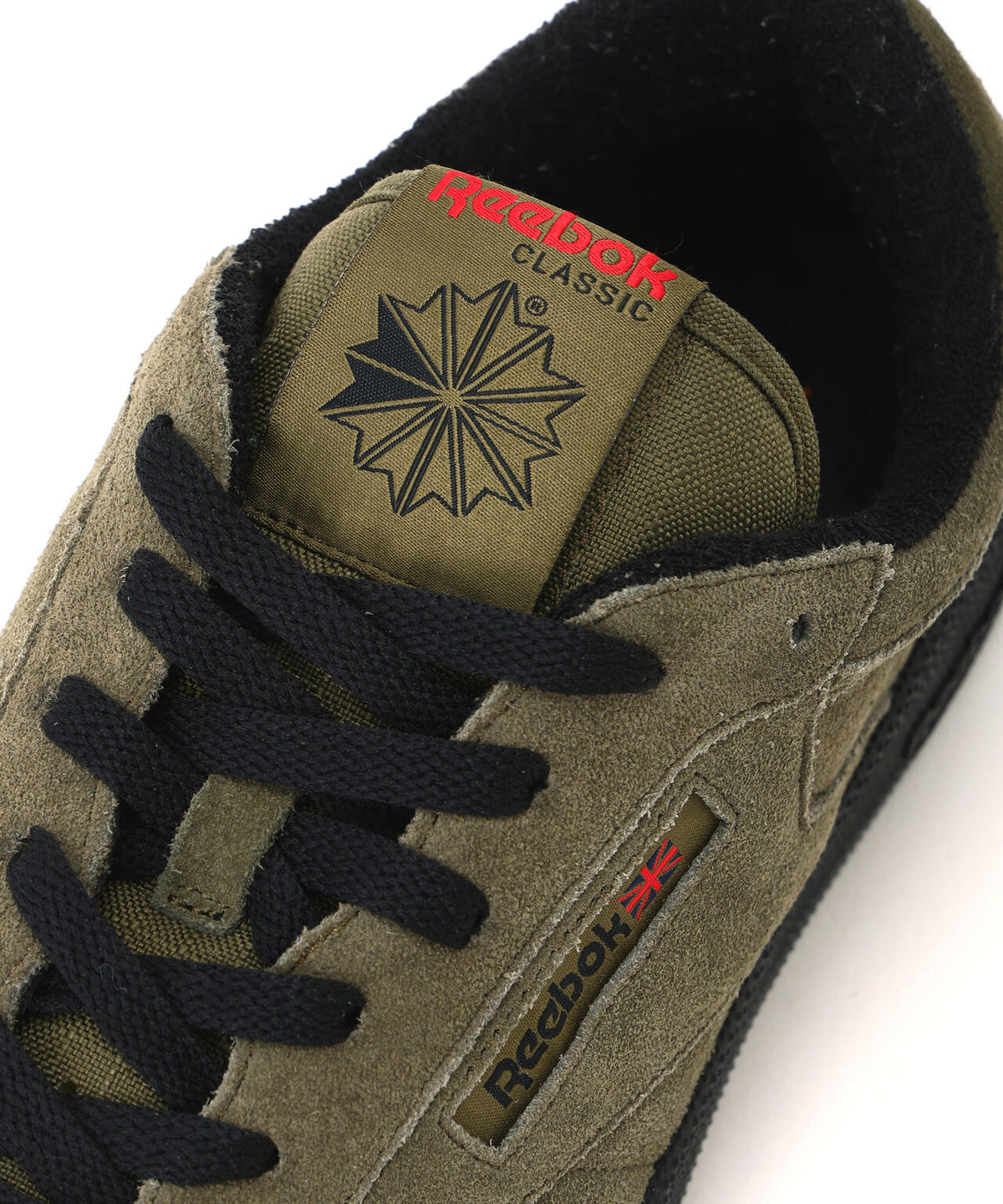 《AVIREX × Reebok》CLUB C ”MODERN SAGE COLLECTION”