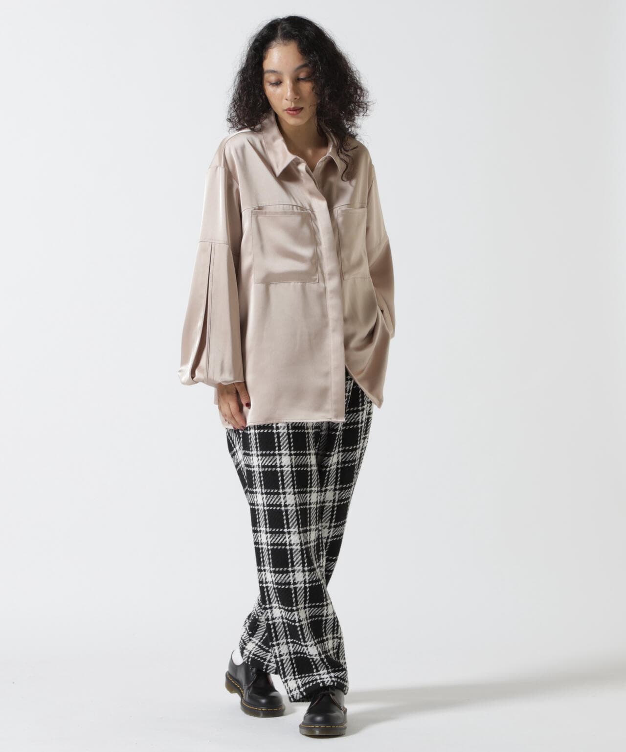 MANOF/マノフ/OUT POCKET SATIN SHIRTS