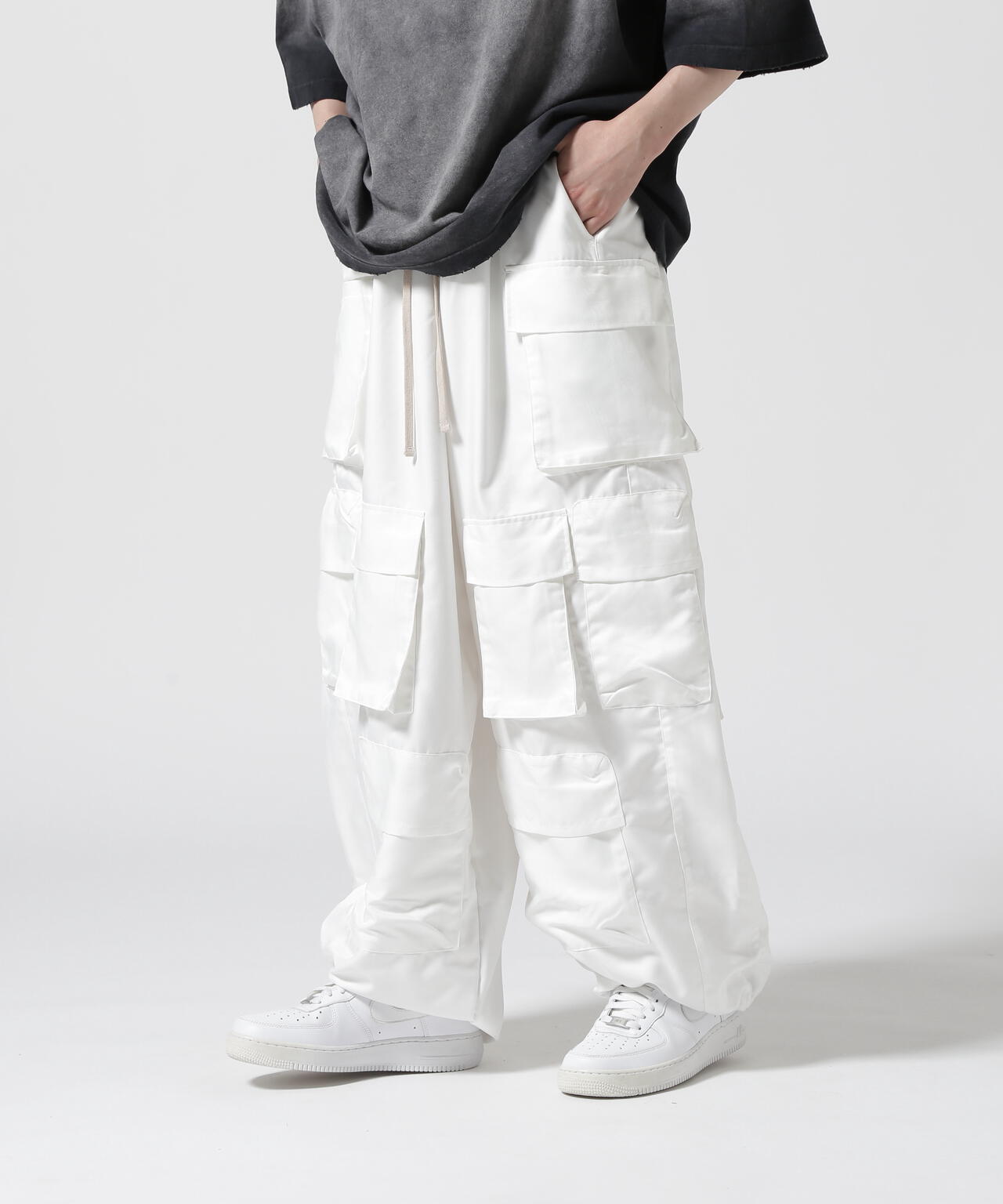 【WEB&DEPOT限定】DankeSchon/ダンケシェーン/MULTI POCKET CARGO