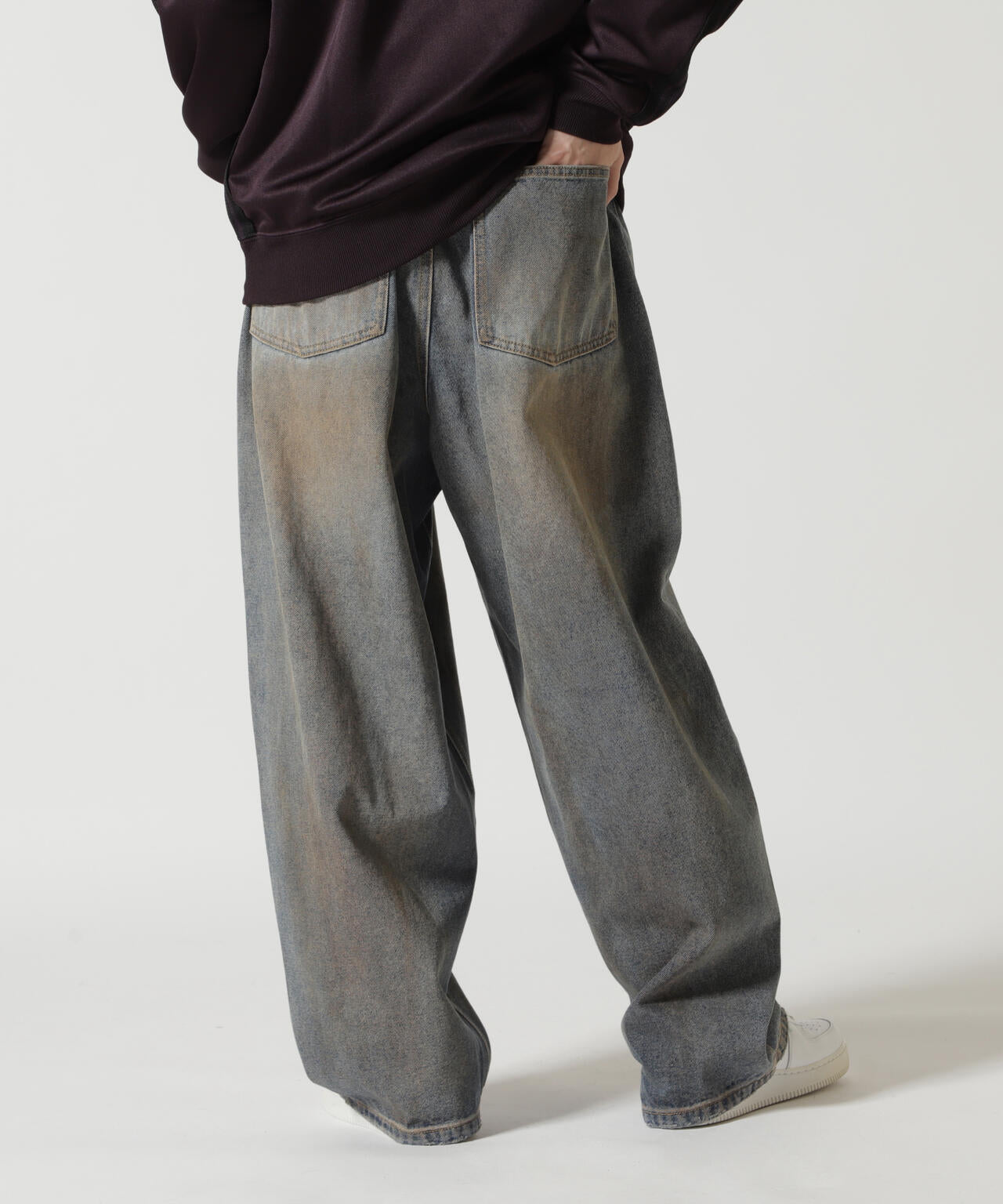 WHITELAND/ホワイトランド/DRITY WIDE DENIM
