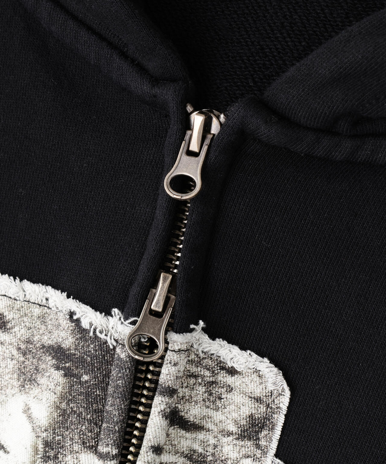 NOT4NERD/ノットフォーナード/CEMETERY PATCH ZIP UP HOODIE