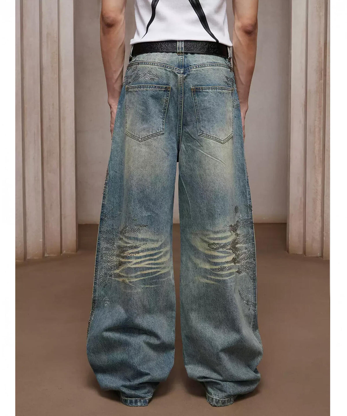 DND4DES/ディーエヌディーフォーデス/Rhinestone Dirty Denim Pants