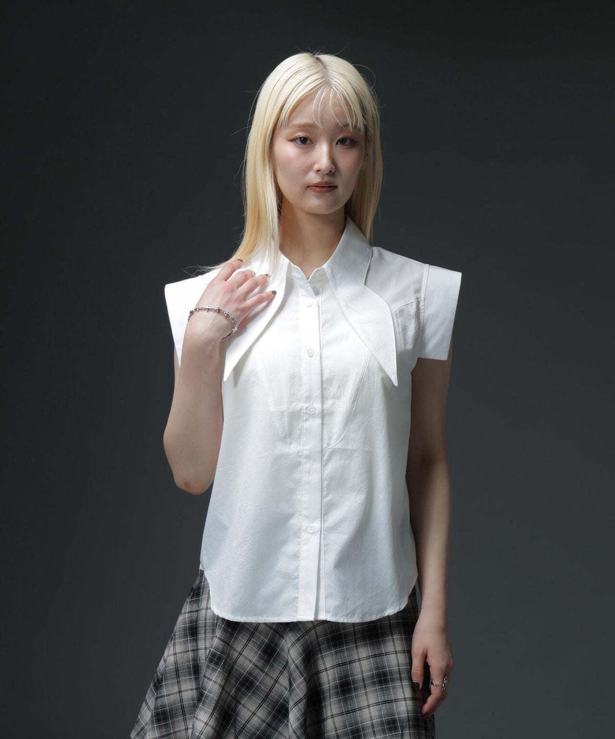 MAVYTH/メヴィス/NO SLEEVE SHIRT