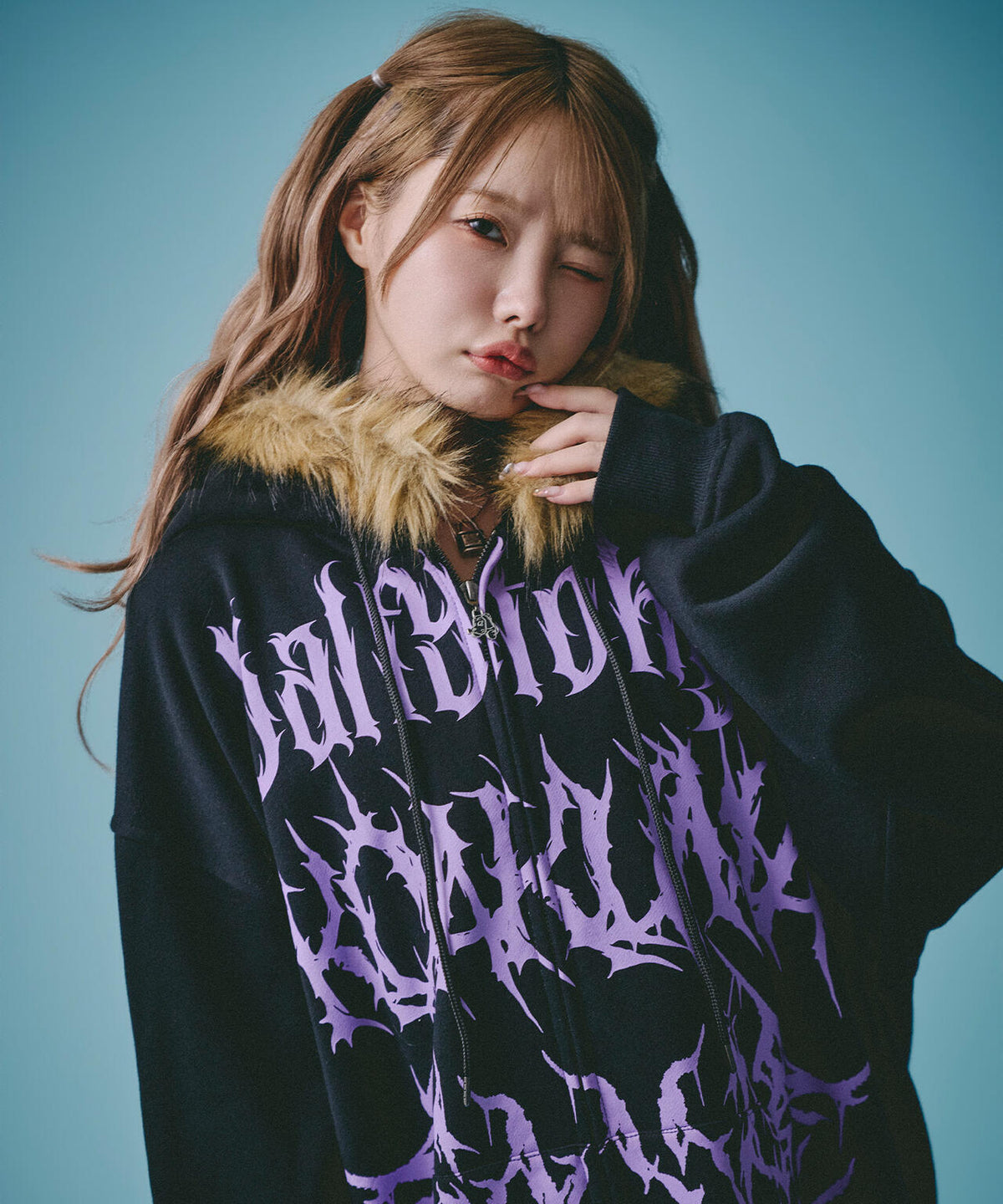GALFY/ガルフィー/×松本いちか 小悪魔犬ふわふわフードZIPパーカー