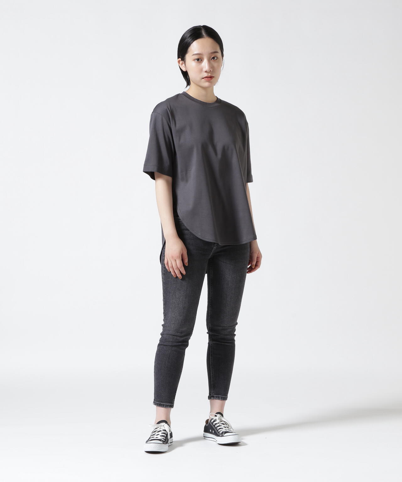 UJOH(ウジョー) 別注Curve Hem Half Sleeve Tシャツ
