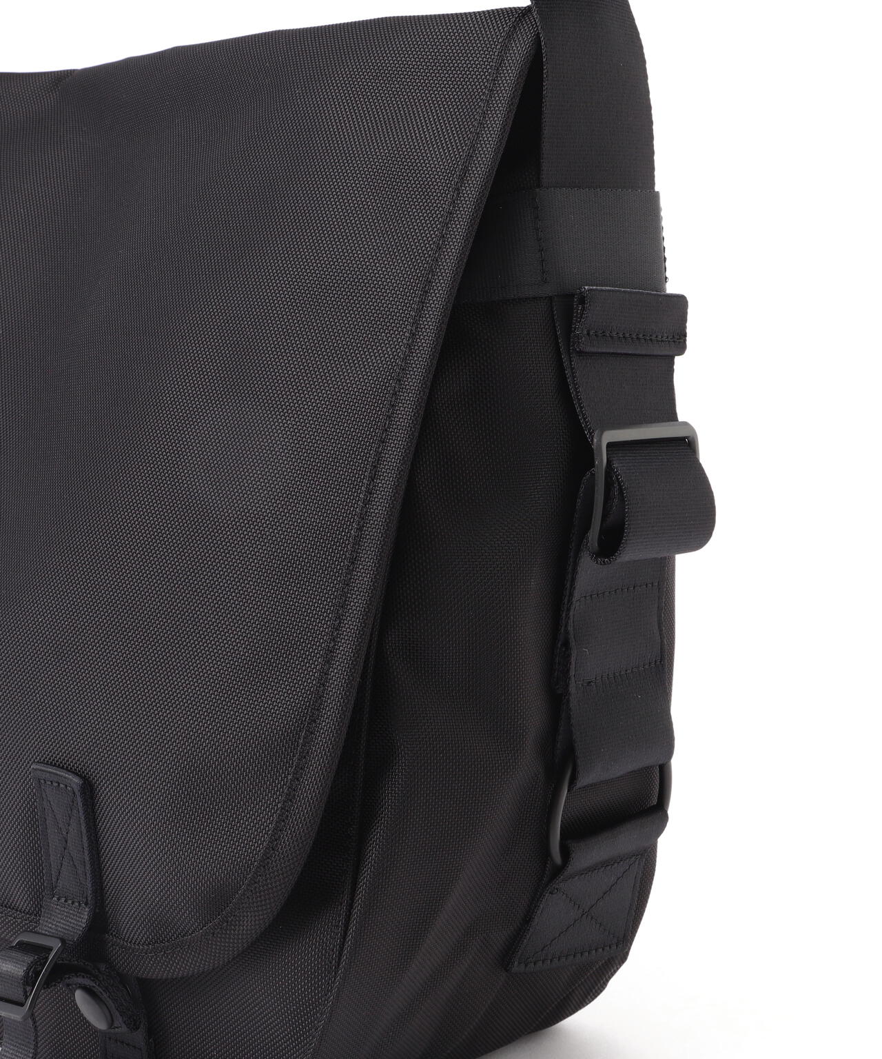 SLOW(スロウ)ballistic air -French army shoulder bag-