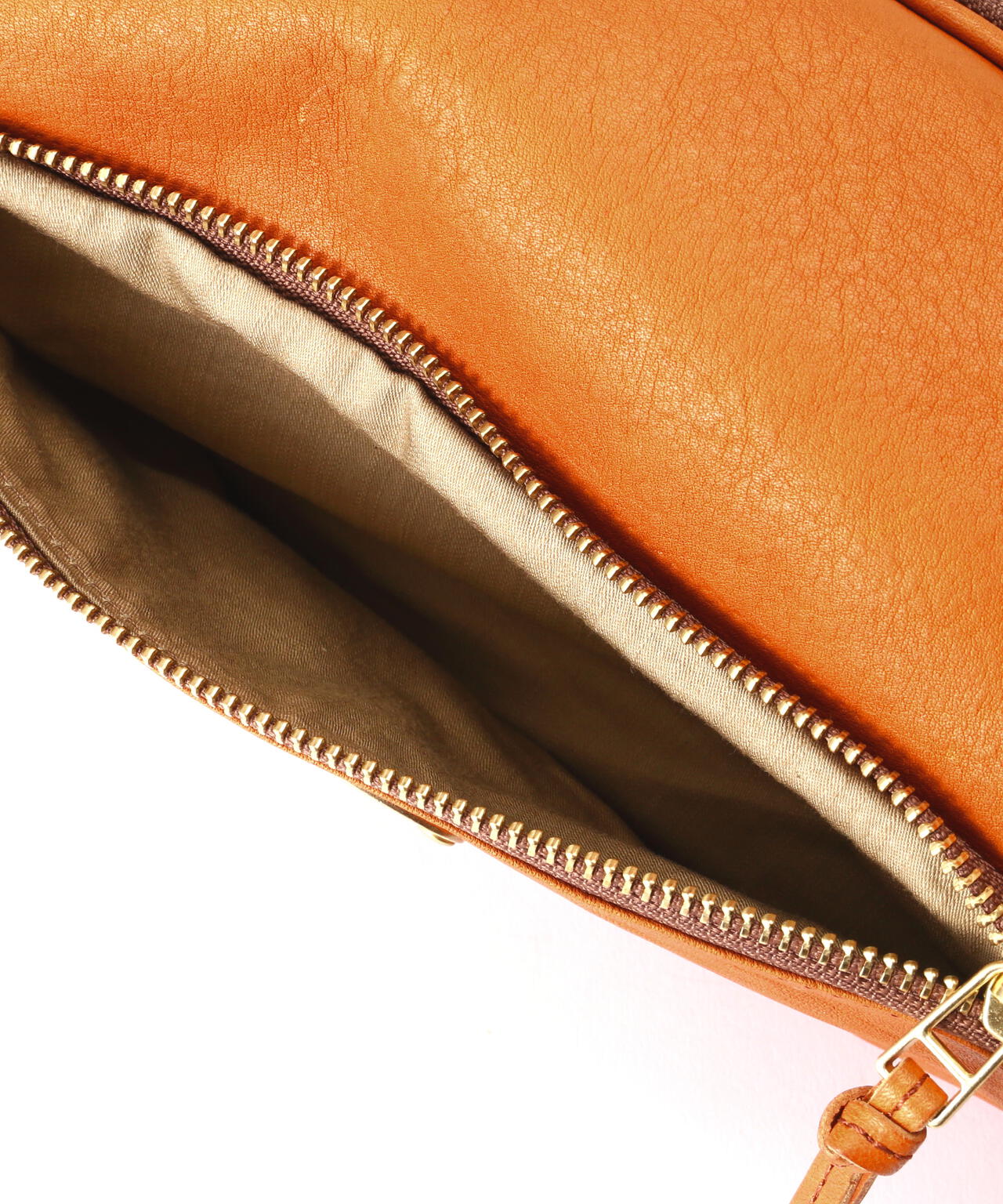 SLOW(スロウ)FANNY PACK ファニーパック 300S61EG