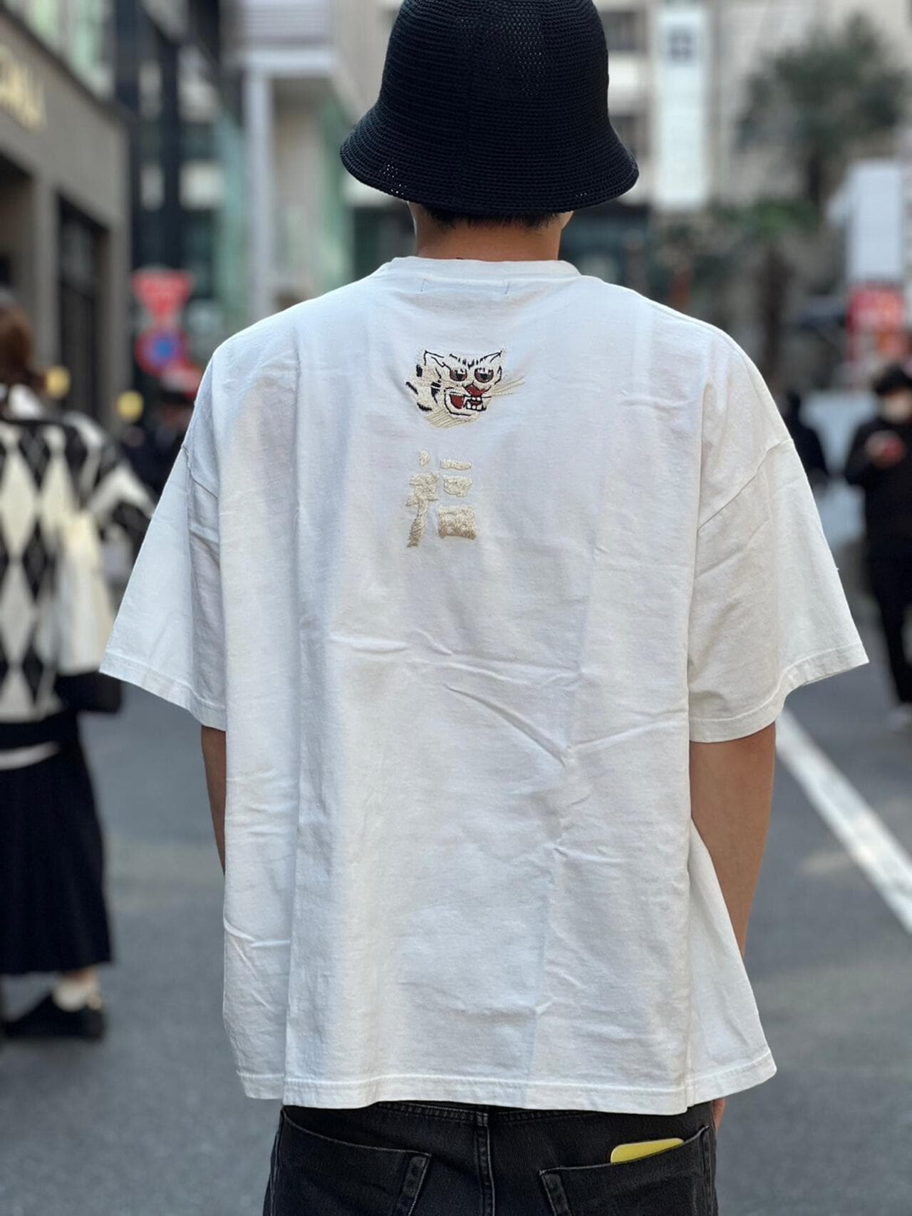 REMI RELIEF(レミレリーフ) 別注LW加工20/-天竺BIGサイズT(刺繍:福)