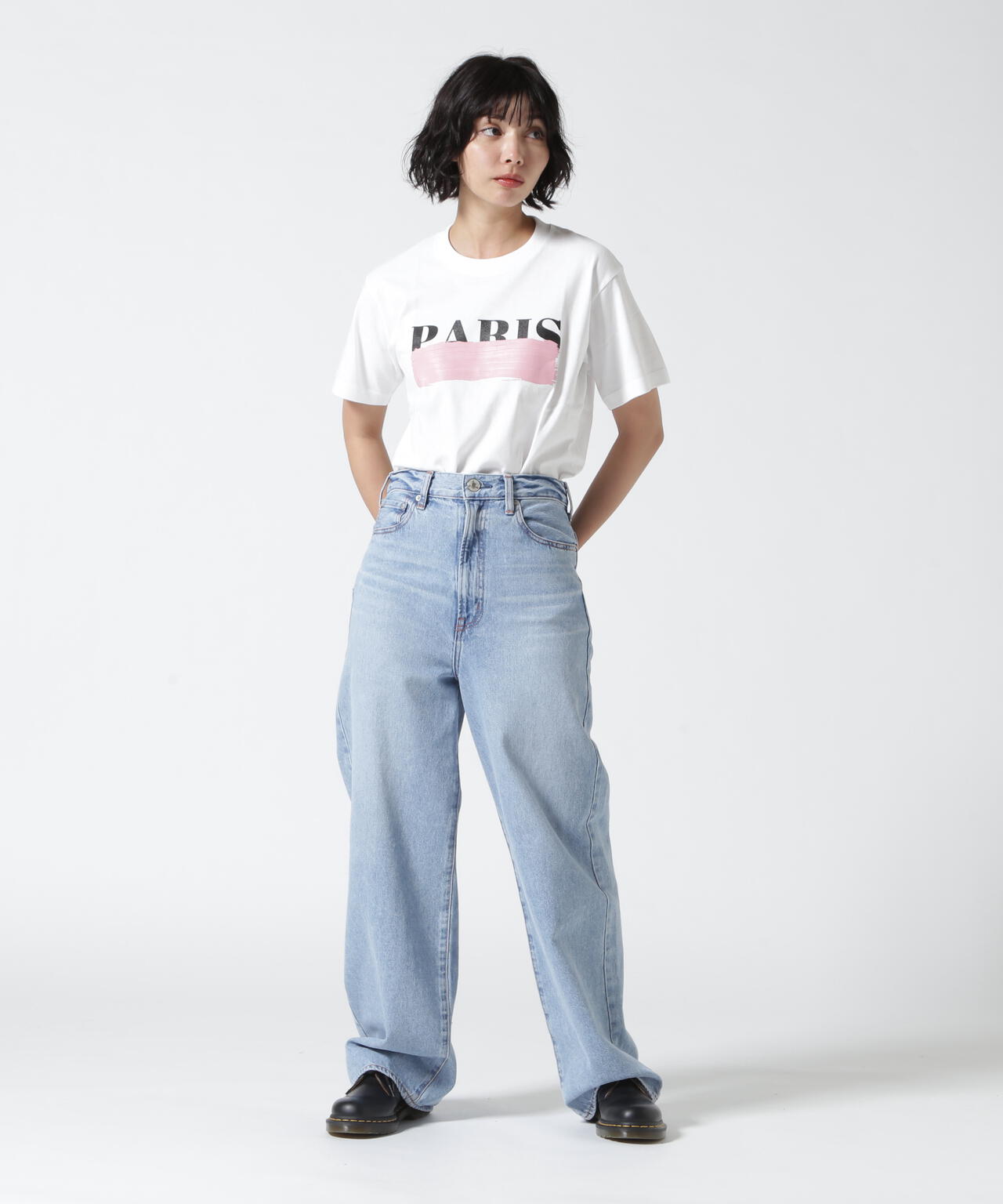 DROIT BELLO(ドロイトベロ)PINKブラッシュPARIS Tシャツ
