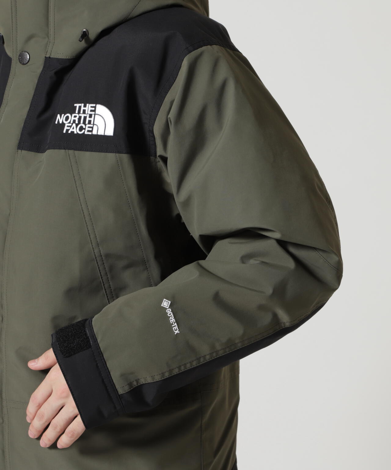 THE NORTH FACE (ザ・ノース・フェイス)Mountain Down Jacket