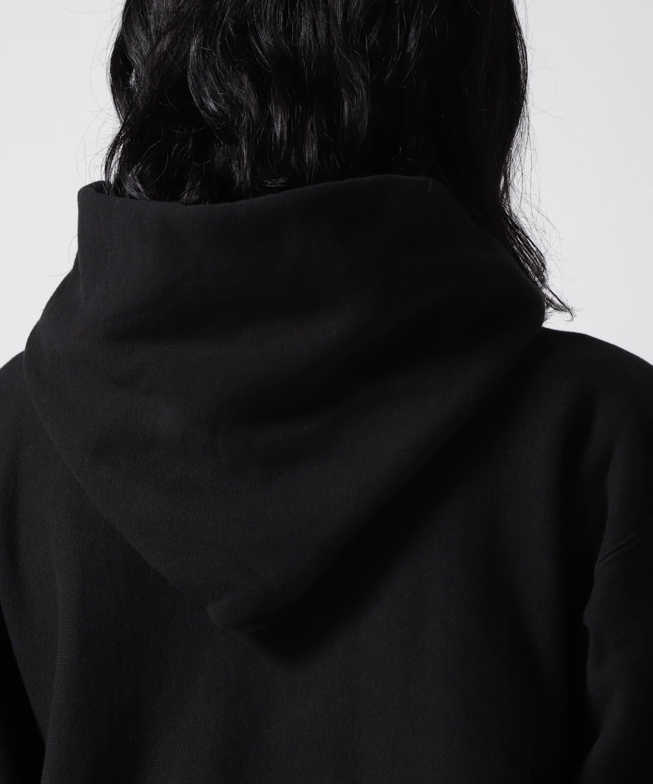 ATON (エイトン) GARMENT DYED URAKE HOODIE