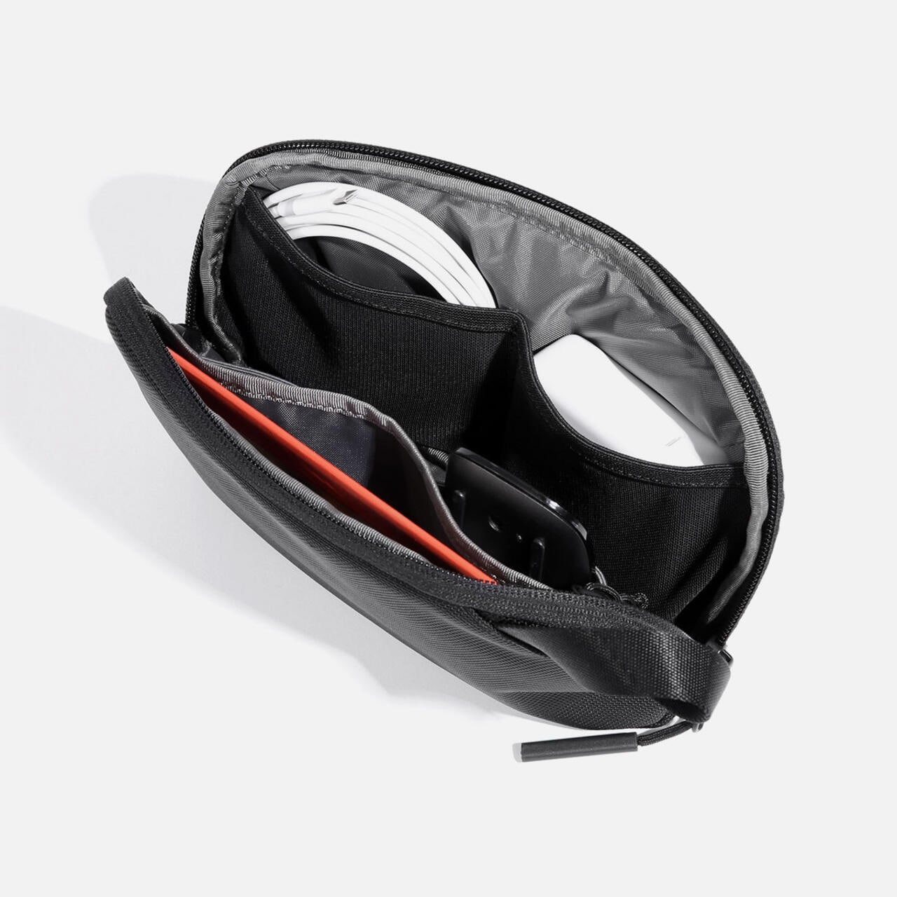Aer(エアー)Slim Pouch Black AER-21028