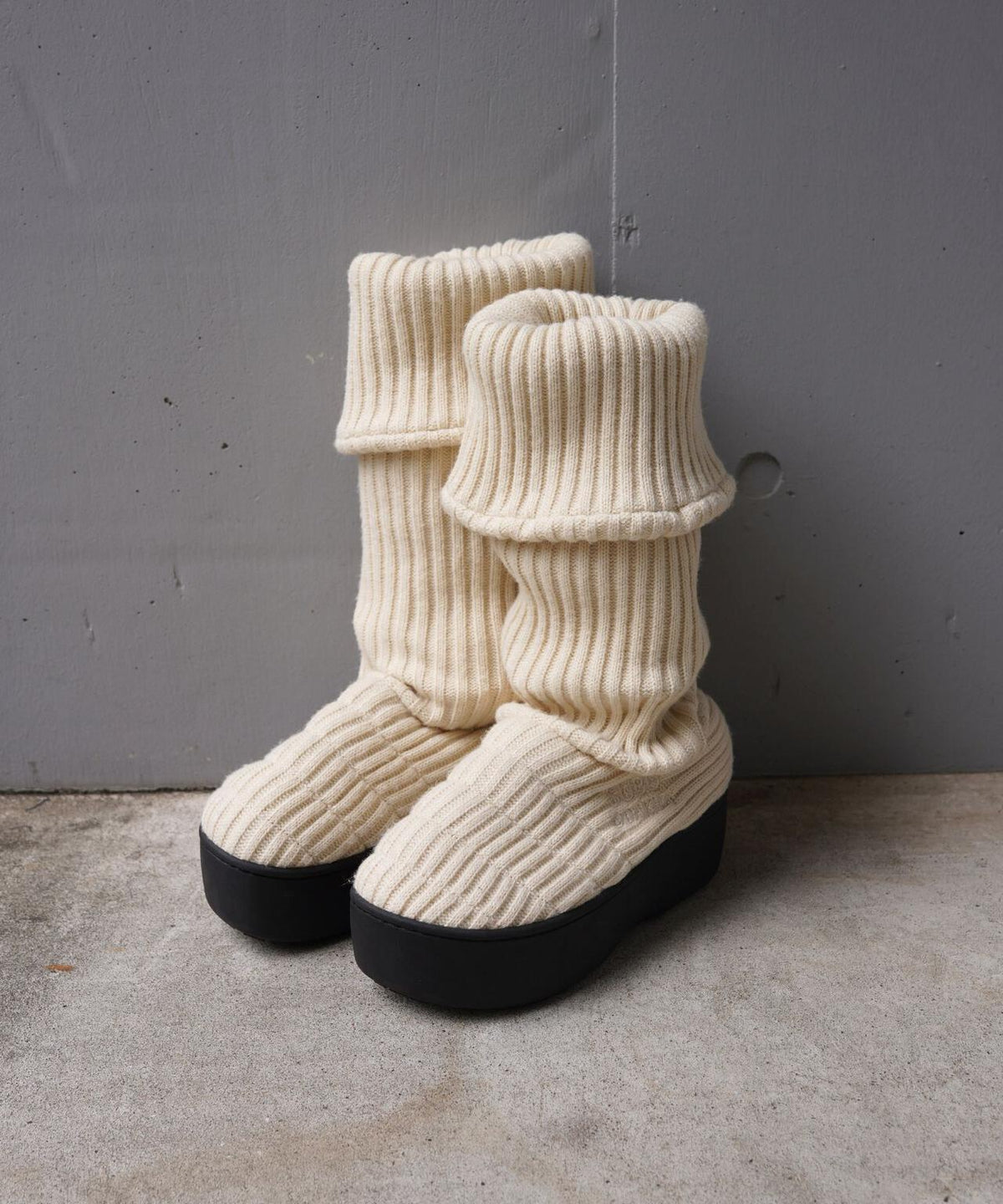 ODAKHA(オダカ)ODAKHAxSUBU/ loose socks boots