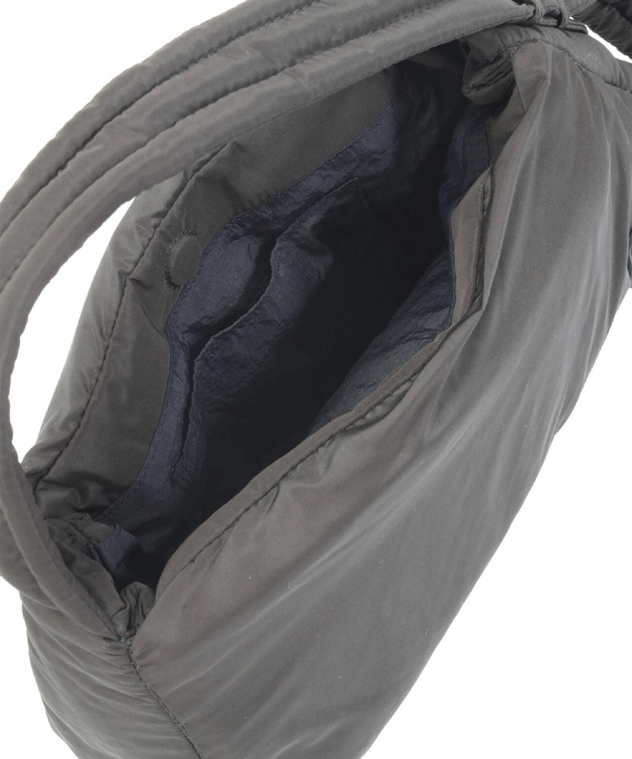 UN3D./アンスリード/PADDED TRIANGLE MINI BAG