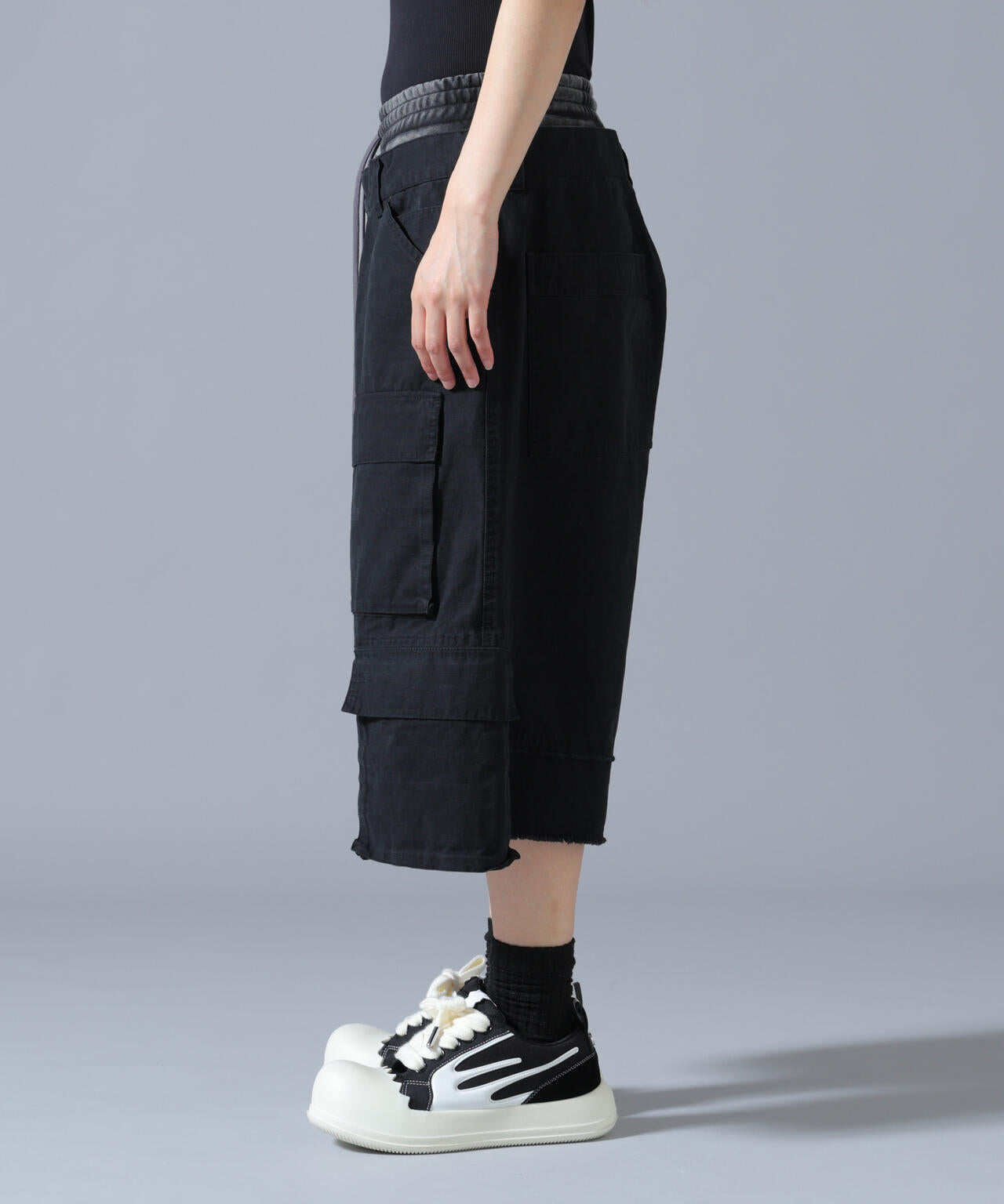 FR(13)NDS /フレンズ/WAIST LAYER CARGO SHORTS