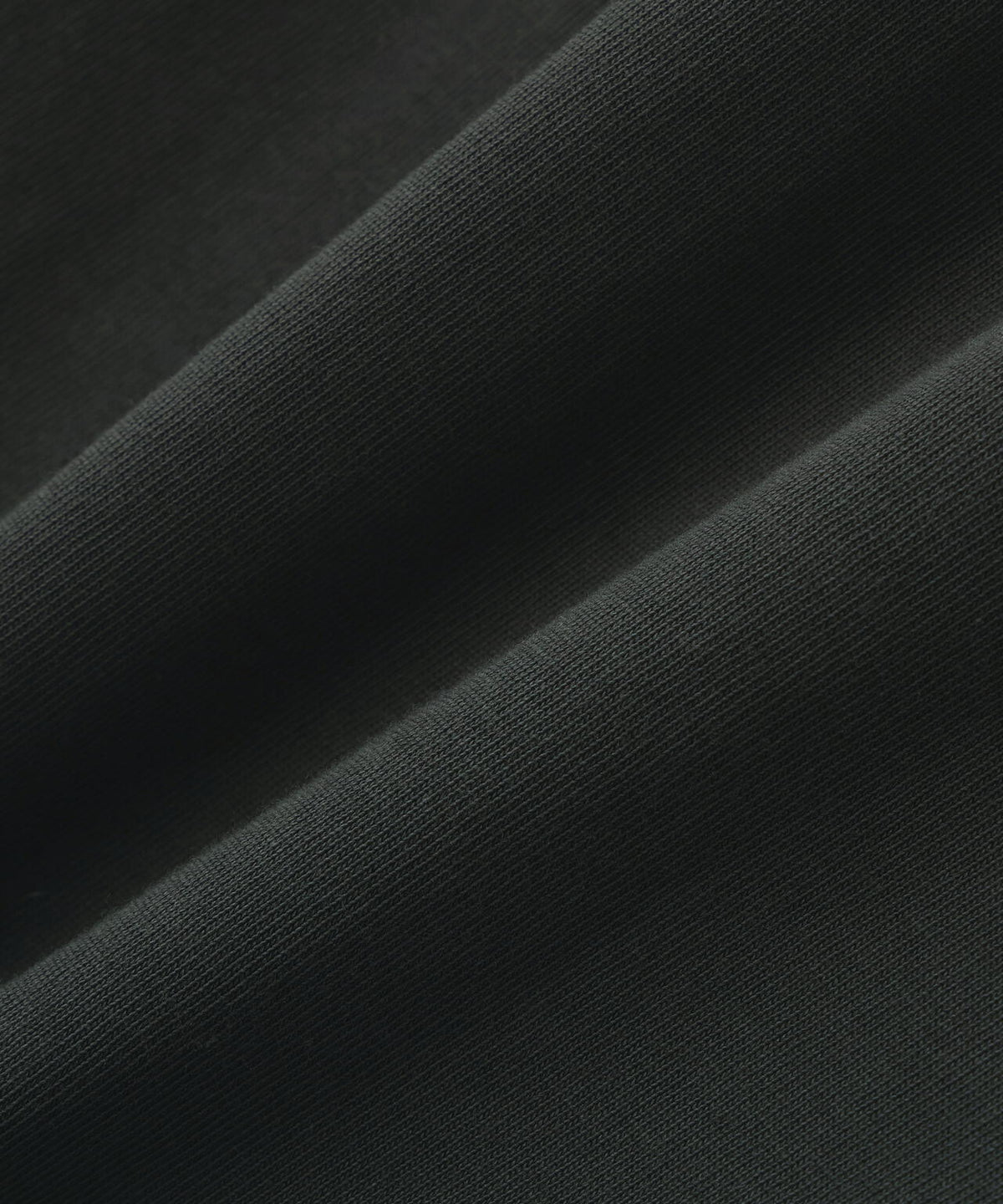 ALPHA RED RIBBON T-SHIRT / アルファ レッド リボン ティーシャツ
