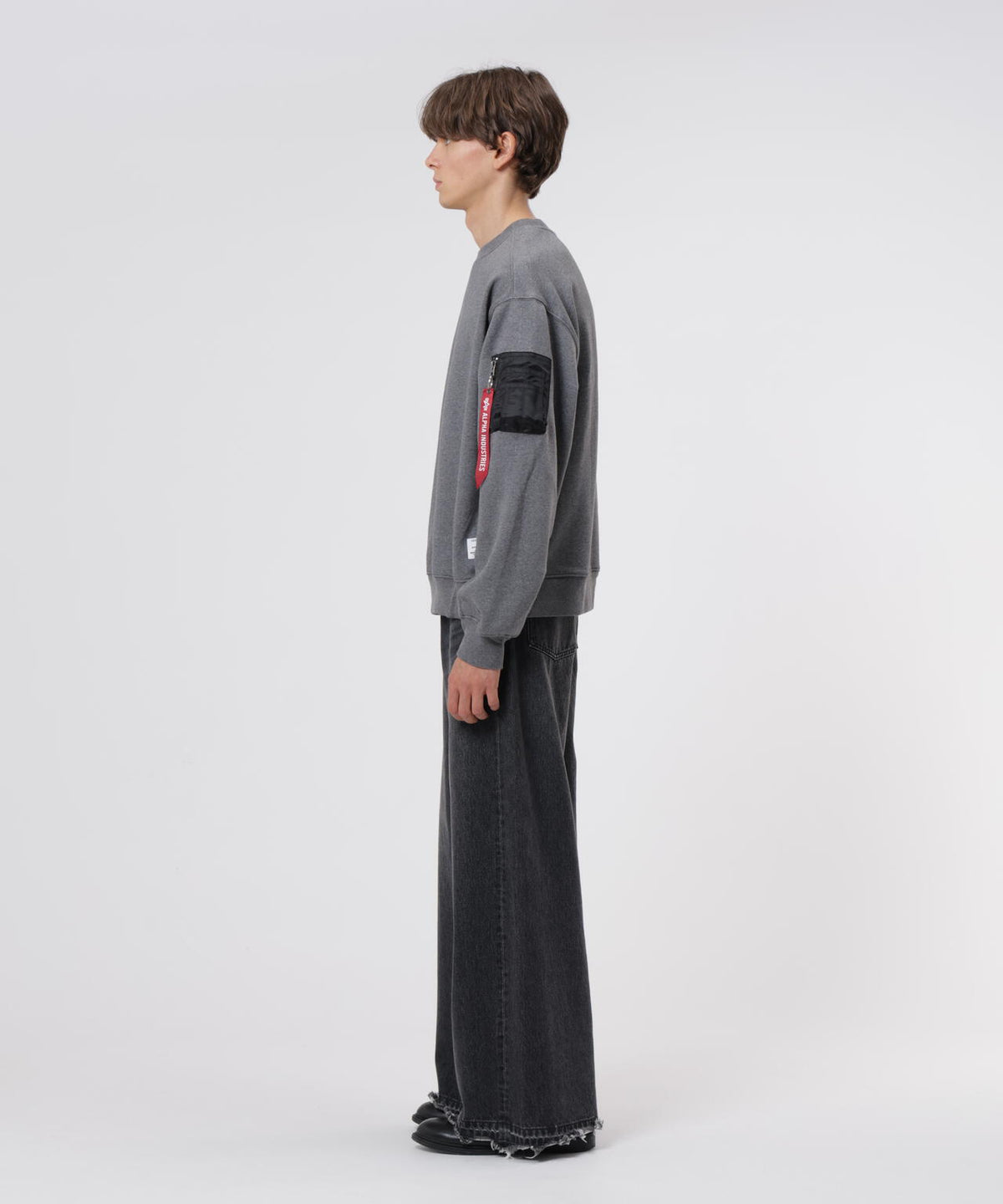 187cm C:80 W:70 H:91 着用サイズ:L