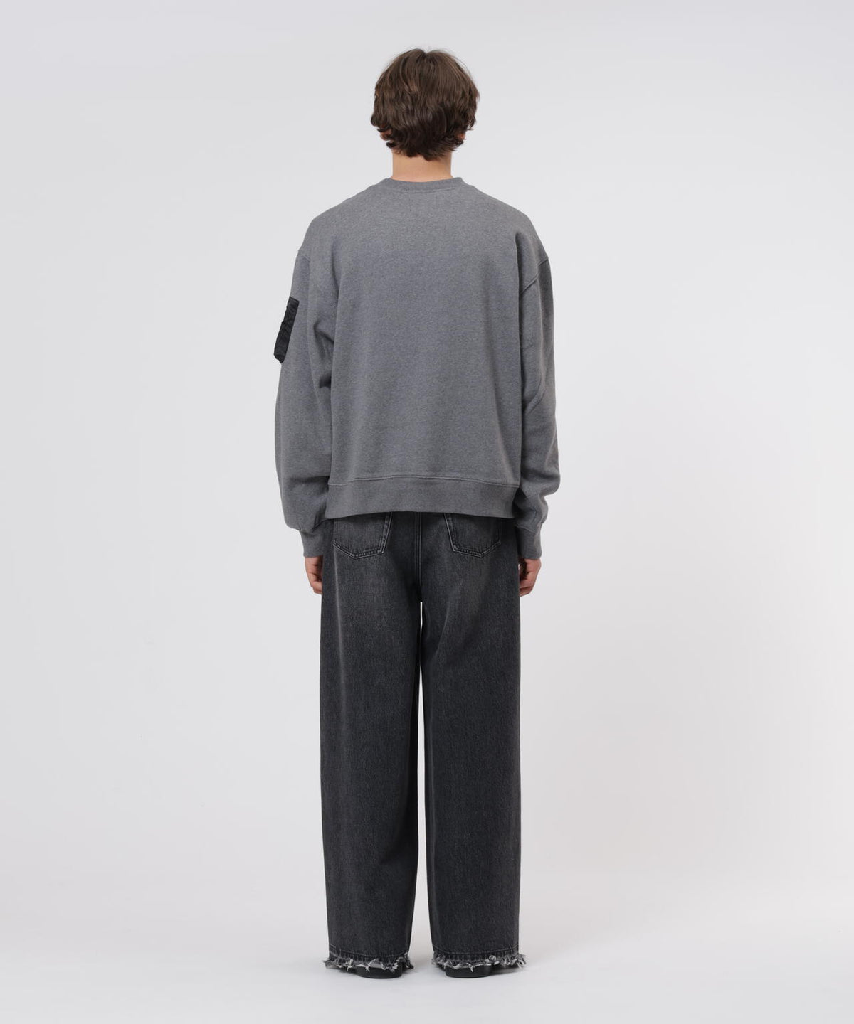 187cm C:80 W:70 H:91 着用サイズ:L