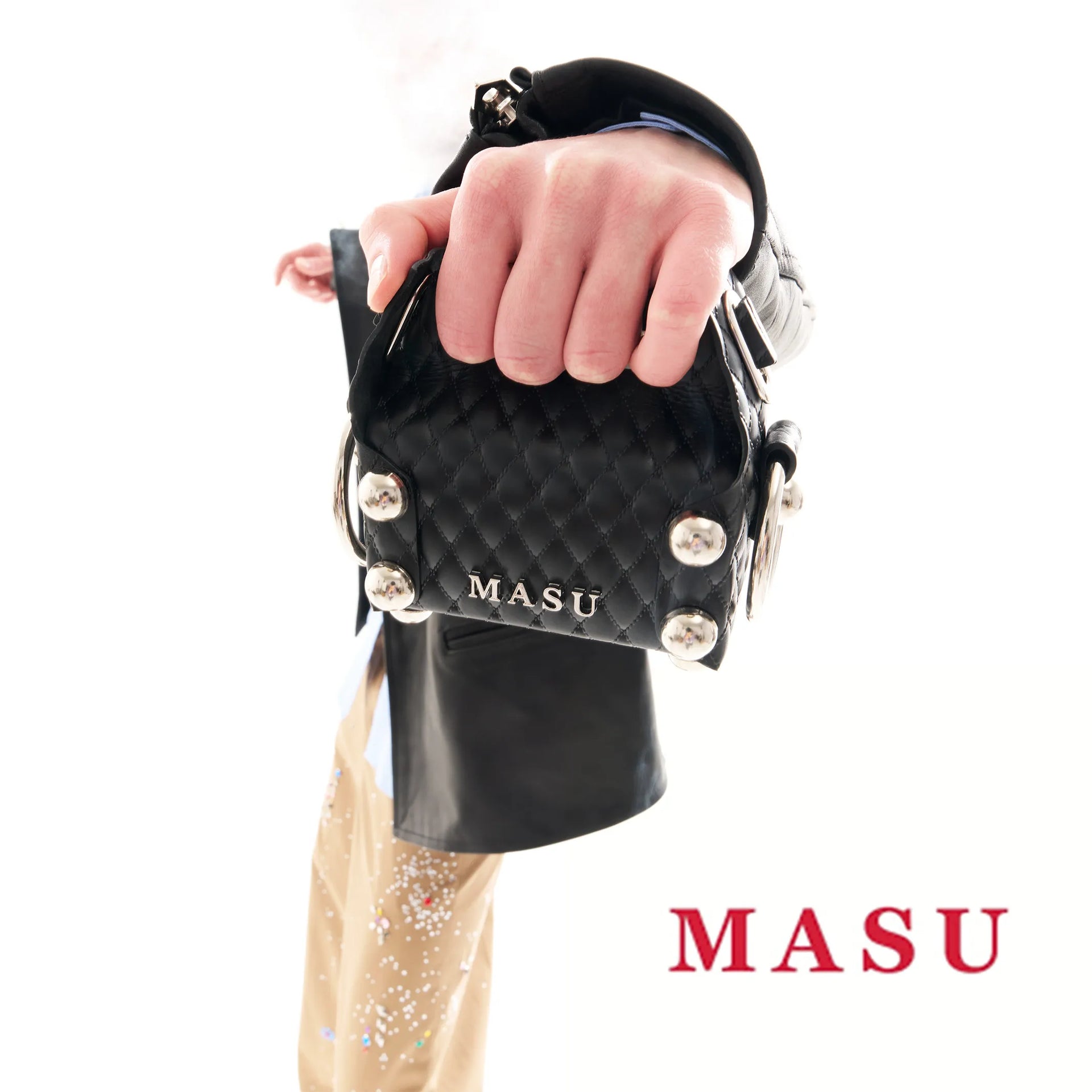 【MASU】LEATHER CAKE BAGが入荷！ケーキの箱を持つとき、多くの人は幸福な気持ちを抱えている｜GARDEN｜