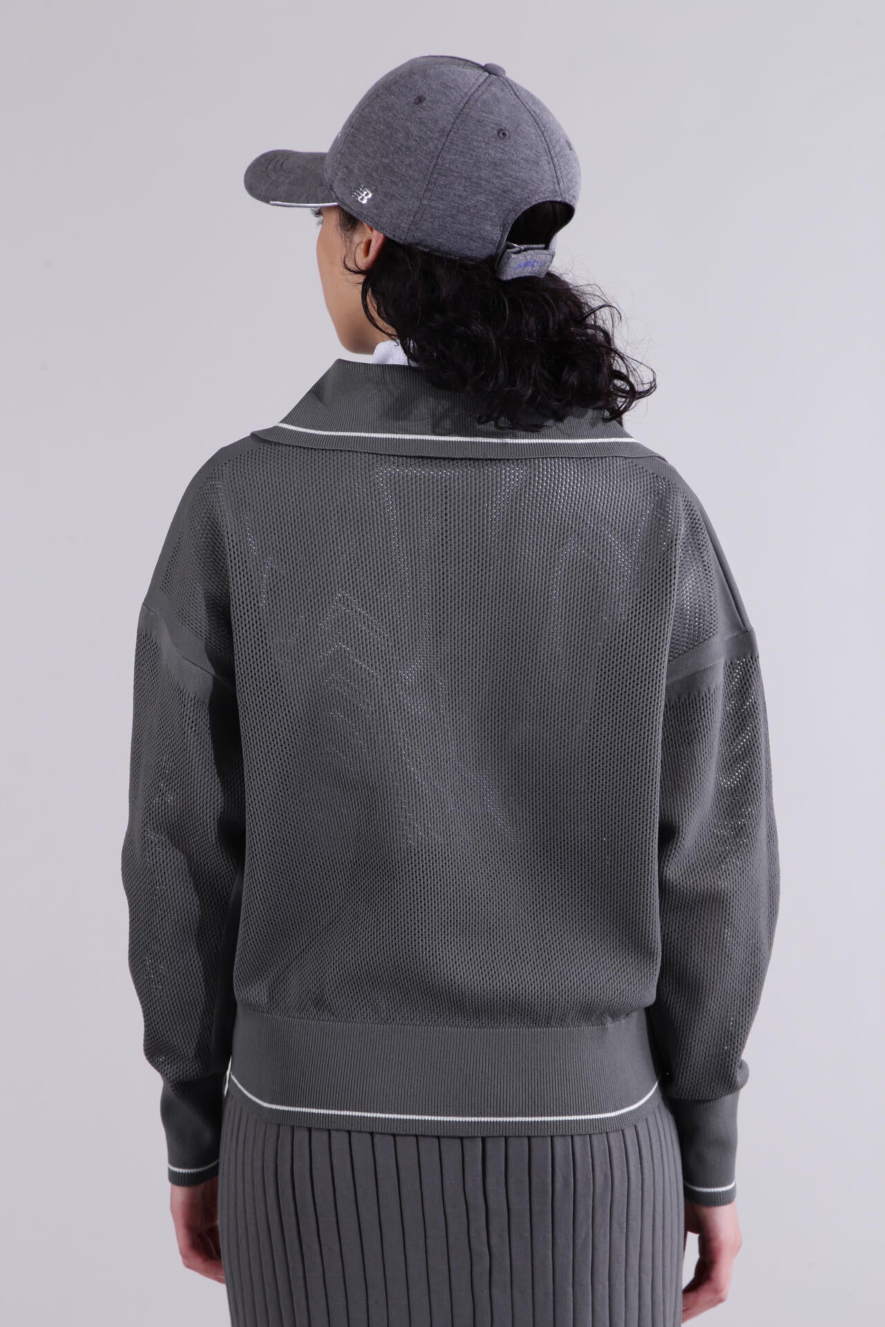 【直営店舗限定】オープンカラー ニット プルオーバー (WOMENS)
