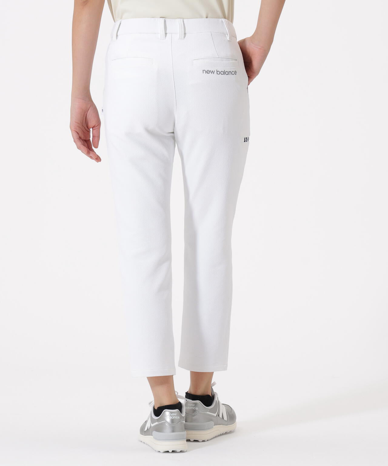 テーパード クロップドパンツ (WOMENS)