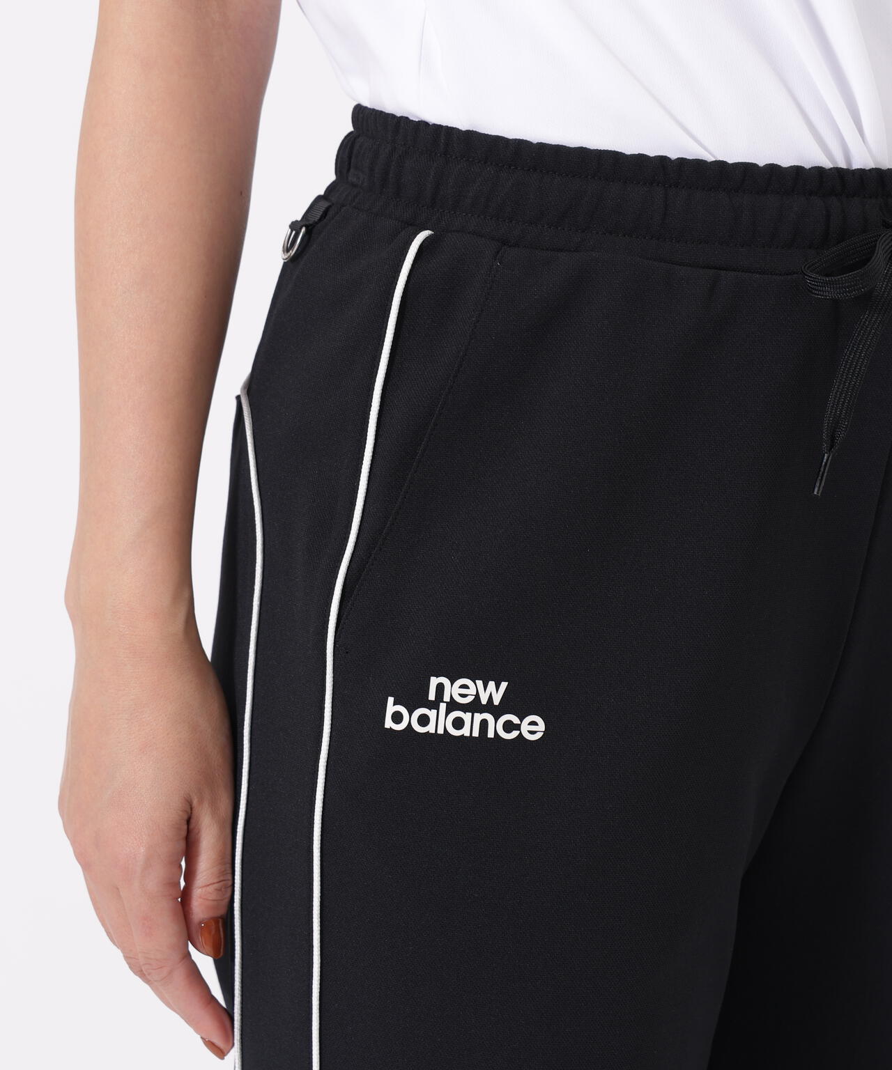 ワイド テーパード ジョガーパンツ (WOMENS)