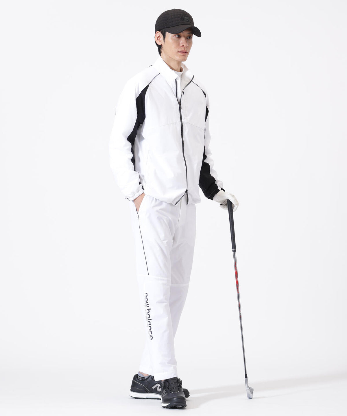 Height: 185cm    Chest: 81cm   Waist: 68cm　Hips: 90cm 着用サイズ：5