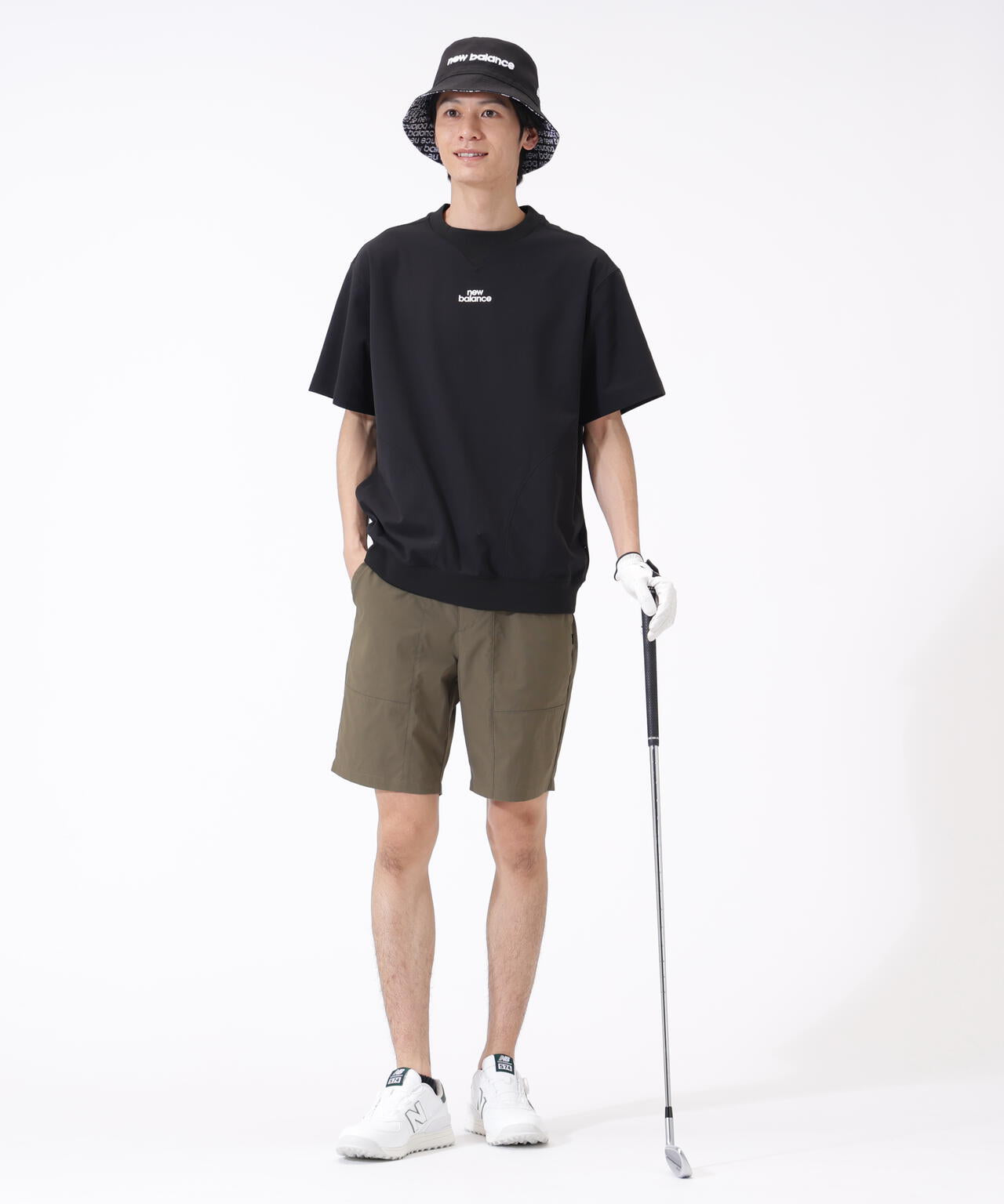 Height: 185cm    Chest: 81cm   Waist: 68cm　Hips: 90cm 着用サイズ：5