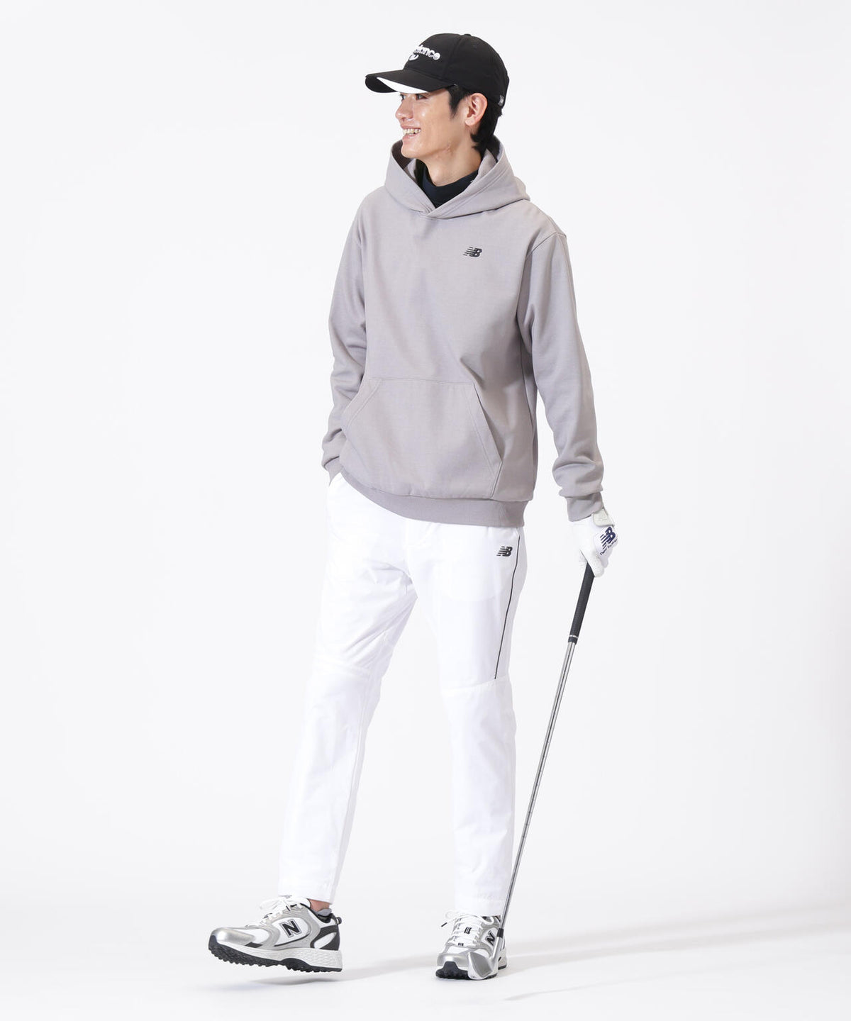 Height: 185cm    Chest: 81cm   Waist: 68cm　Hips: 90cm 着用サイズ：5