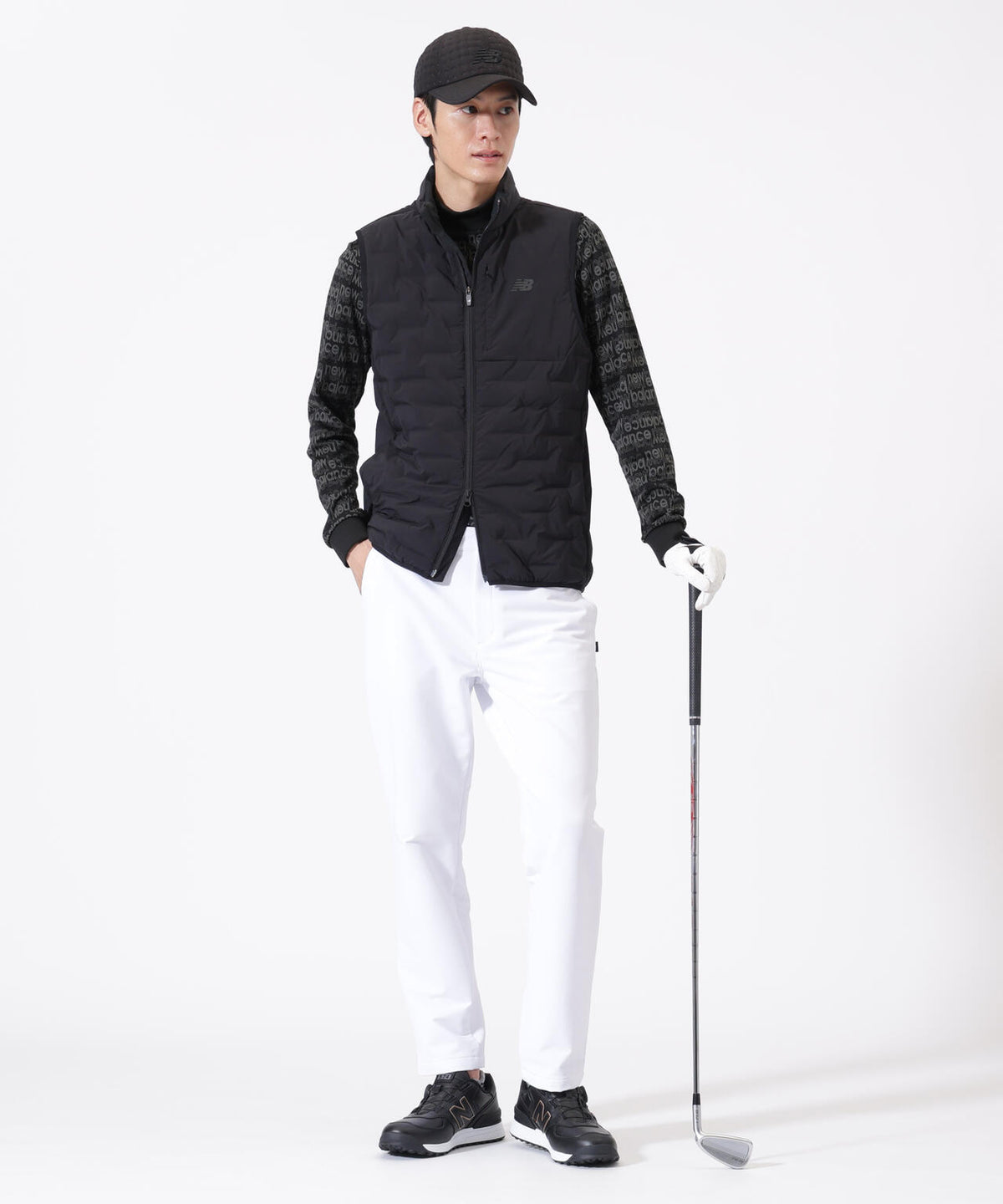 Height: 185cm    Chest: 81cm   Waist: 68cm　Hips: 90cm 着用サイズ：5