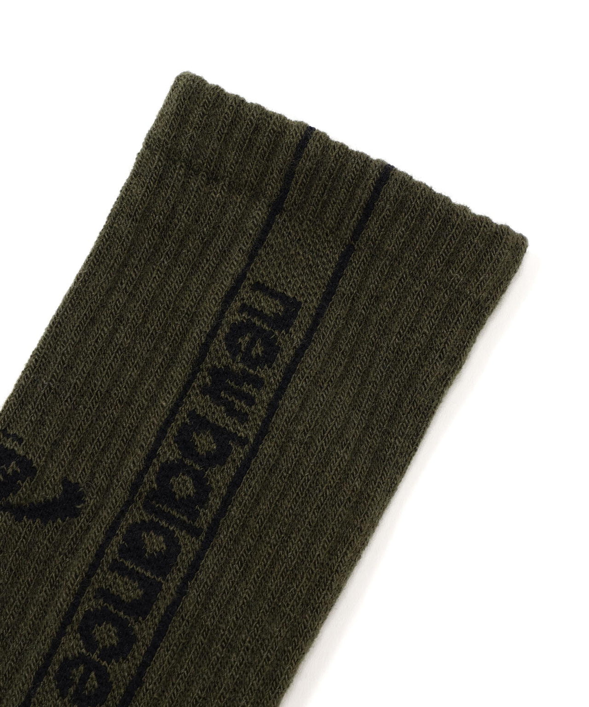 ＭＩＤＤＬＥ　ＳＯＣＫＳ