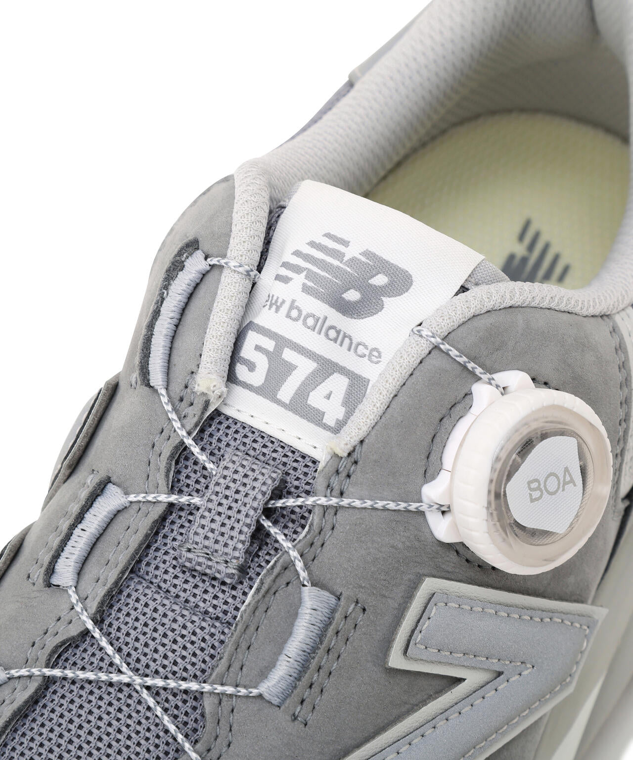 【展開店舗限定】FuelCell 574 v1 BOA（R） (UNISEX)