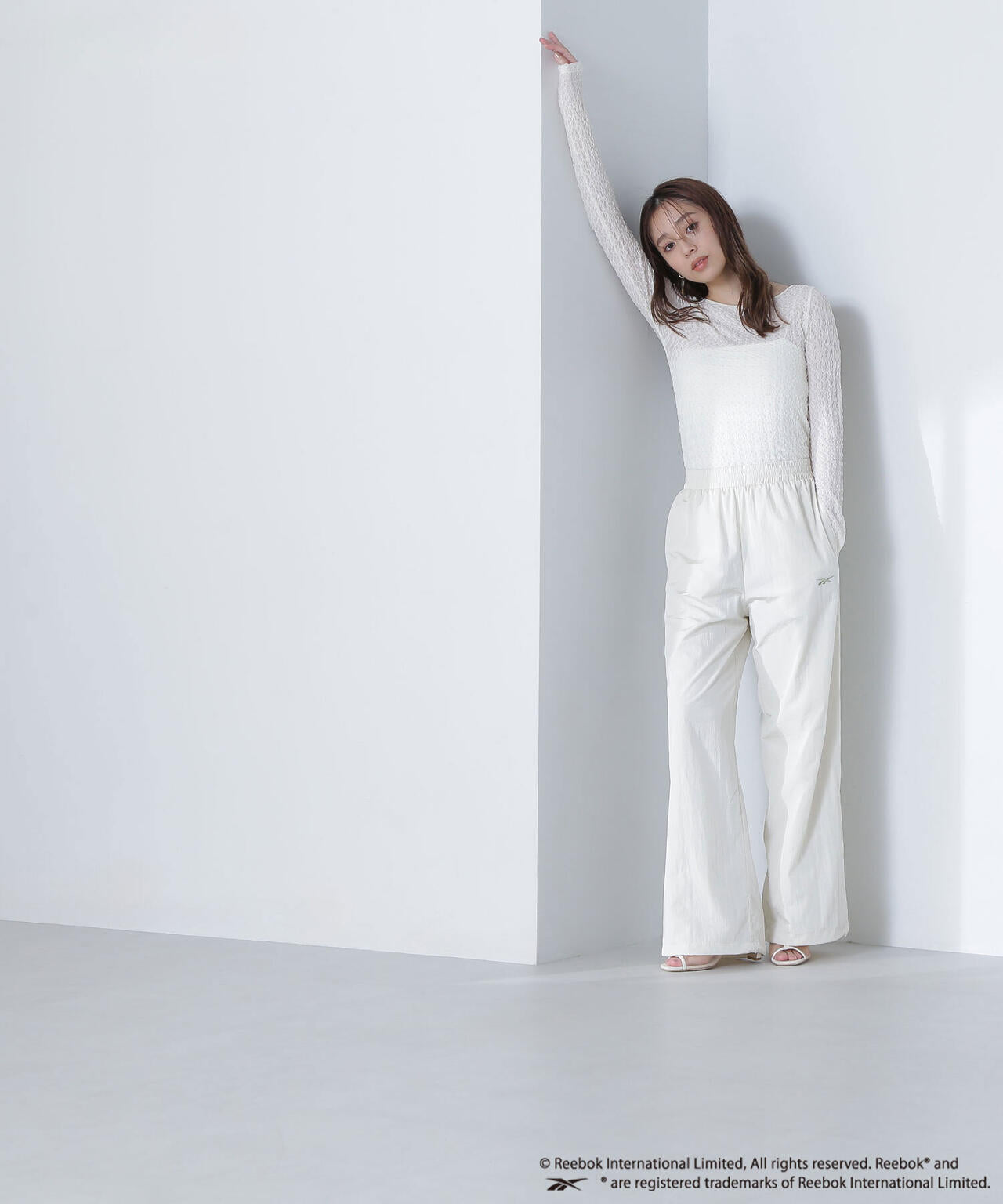 【THINK BEAUTY】バックシャンレースカットソー*